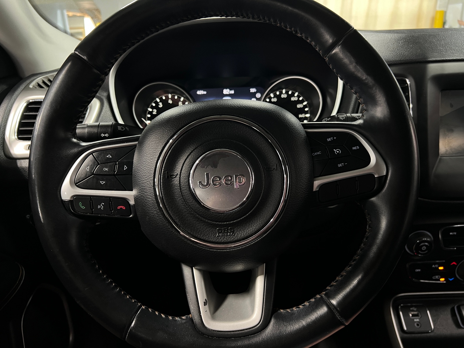 Thumbnail: 2018 Jeep Compass - 5