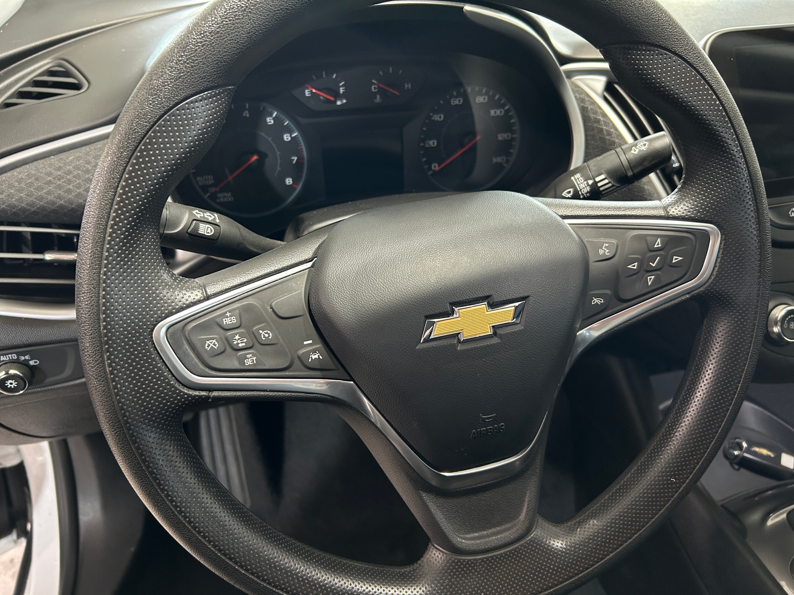 Thumbnail: 2023 Chevrolet Malibu - 5