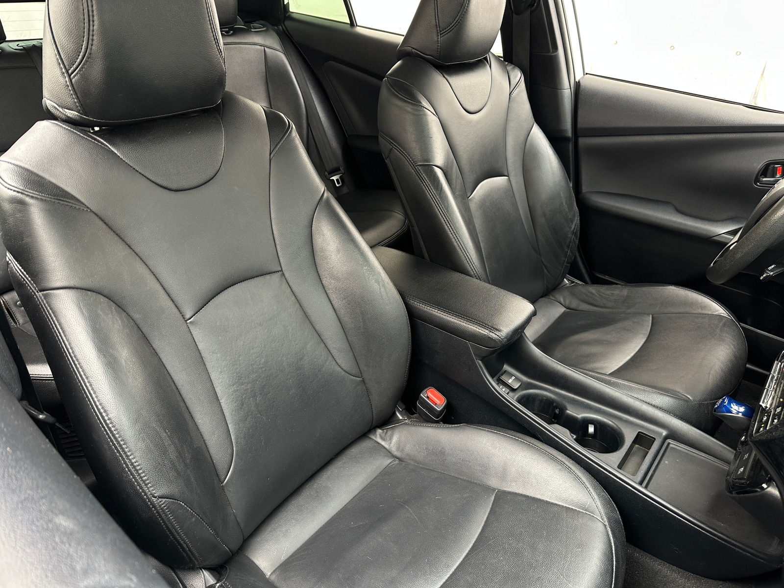 Thumbnail: 2020 Toyota Prius - 2