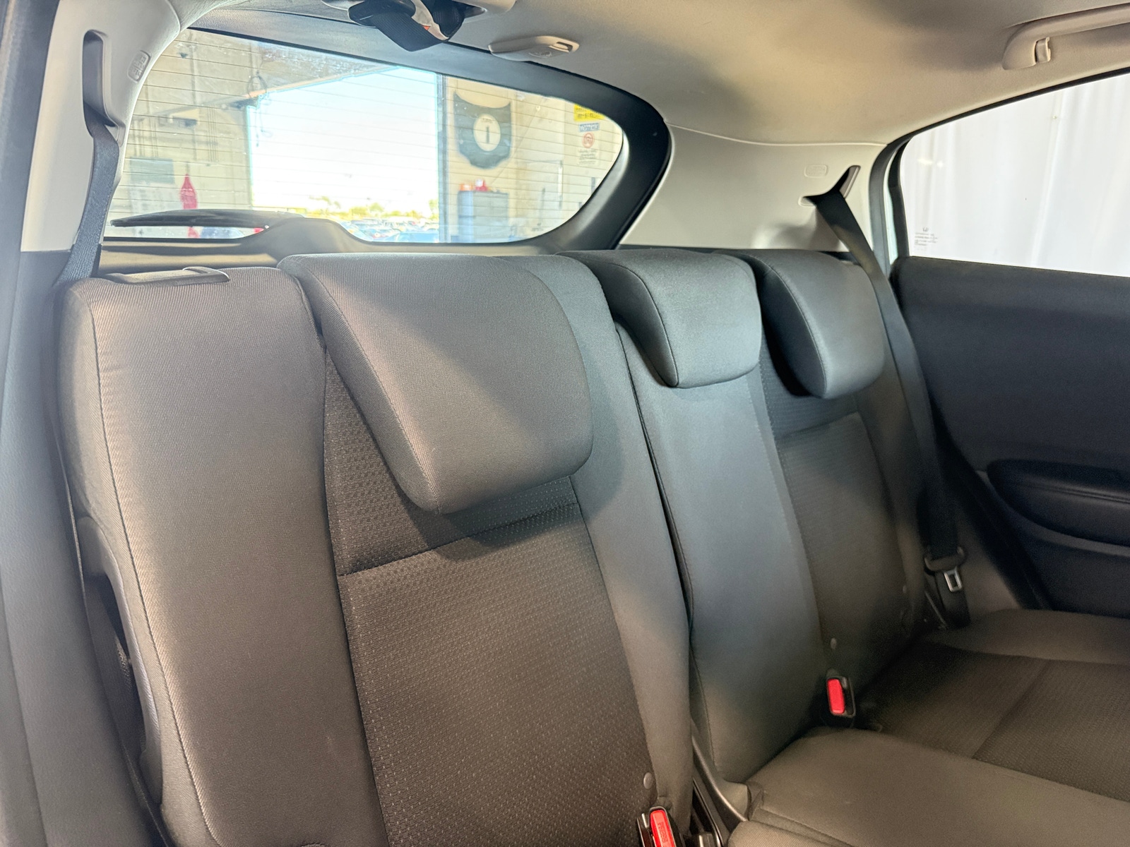 Thumbnail: 2019 Honda HR-V - 6