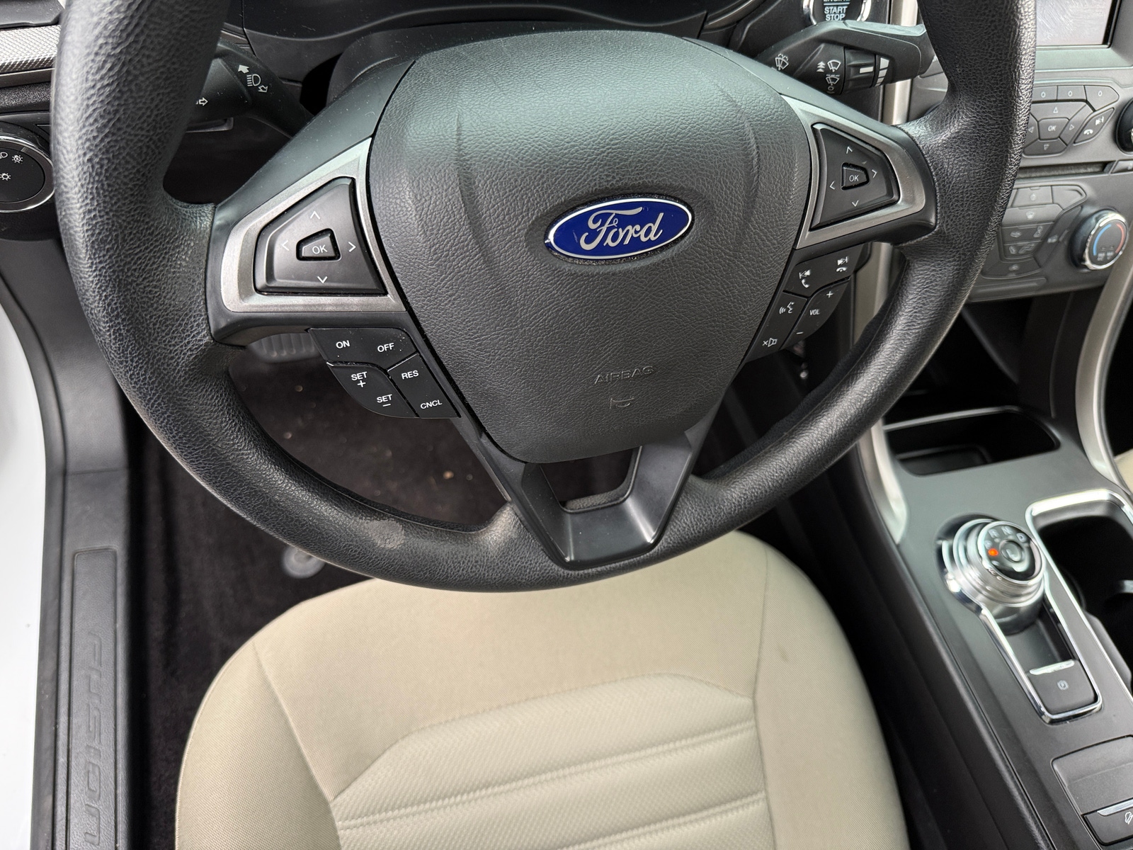 Thumbnail: 2017 Ford Fusion - 5
