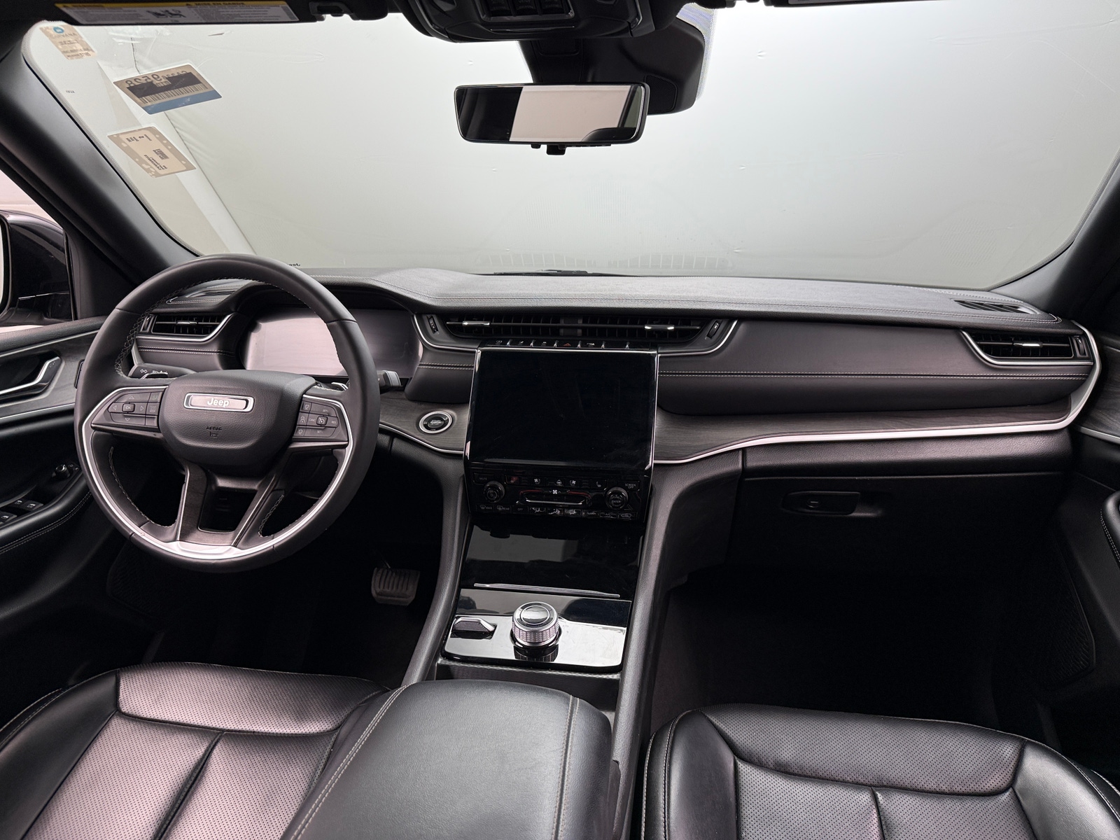 Thumbnail: 2024 Jeep Grand Cherokee L - 2