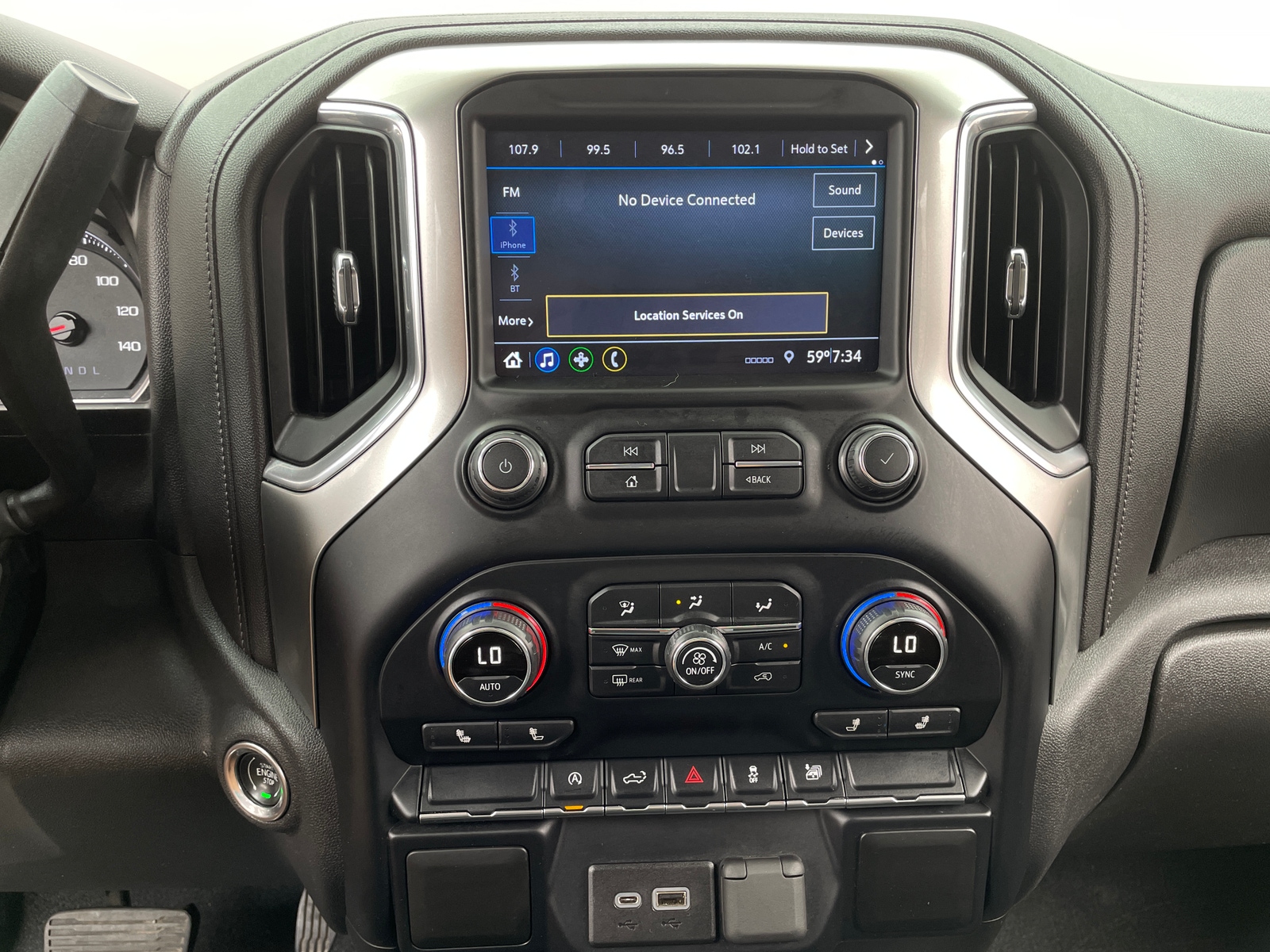Thumbnail: 2020 Chevrolet Silverado 1500 - 4