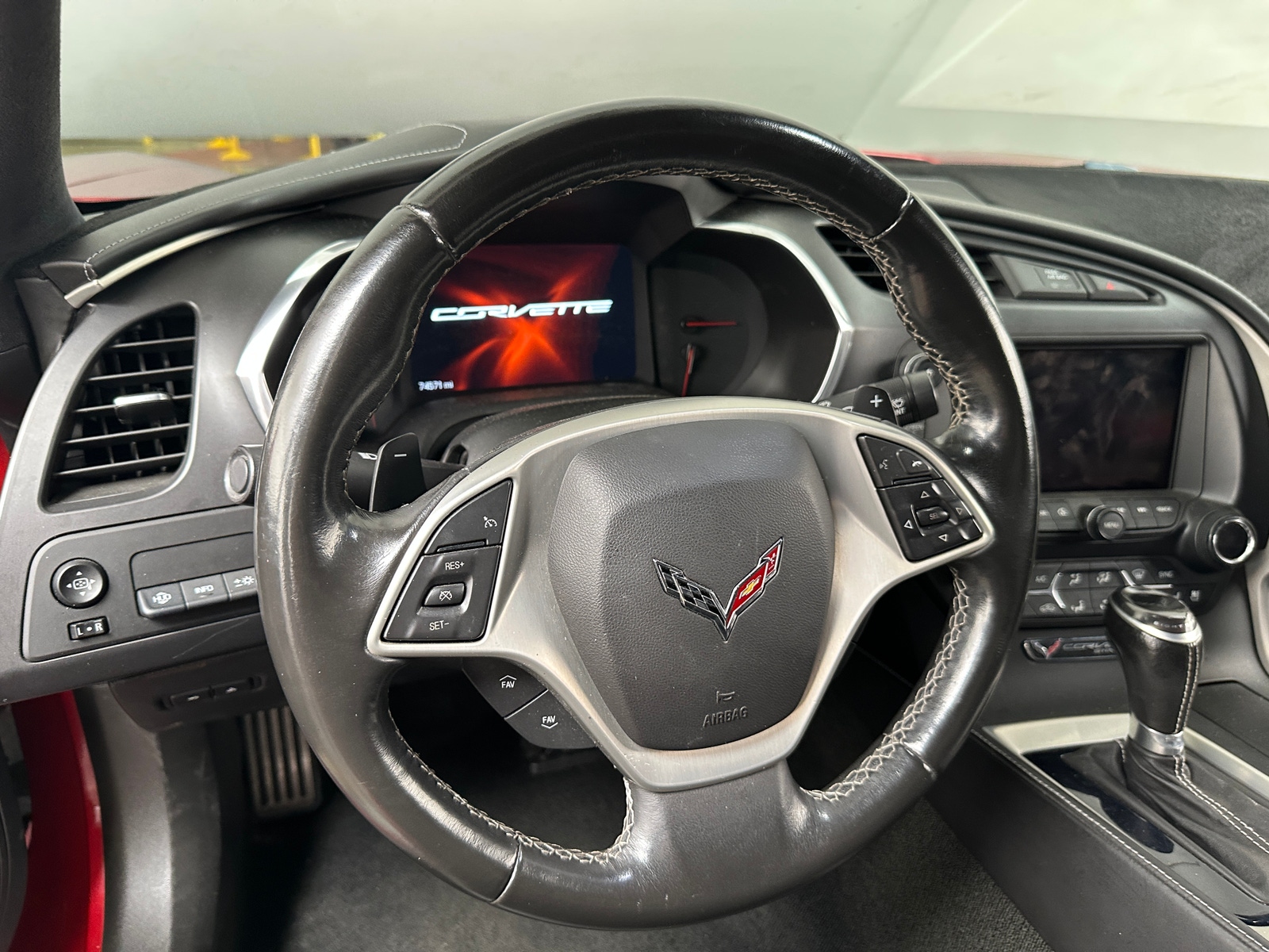 Thumbnail: 2015 Chevrolet Corvette - 3