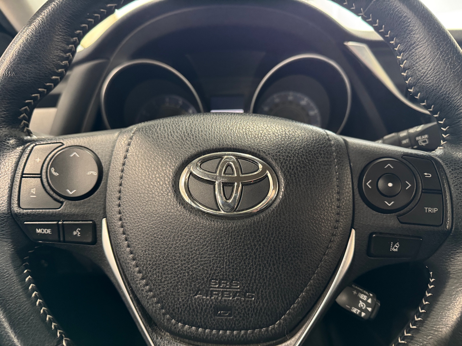 Thumbnail: 2018 Toyota Corolla iM - 5
