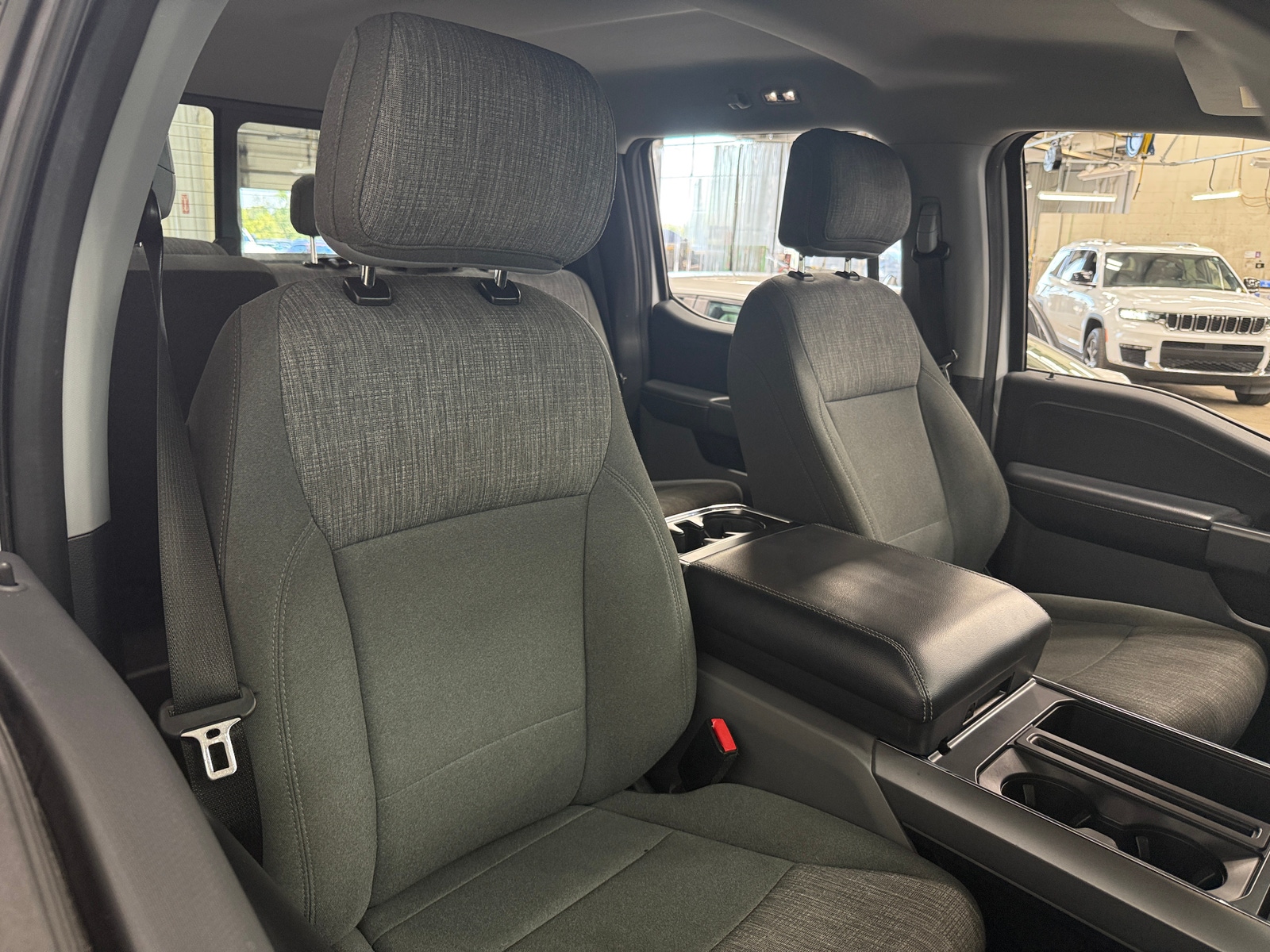 Thumbnail: 2021 Ford Econoline - 2