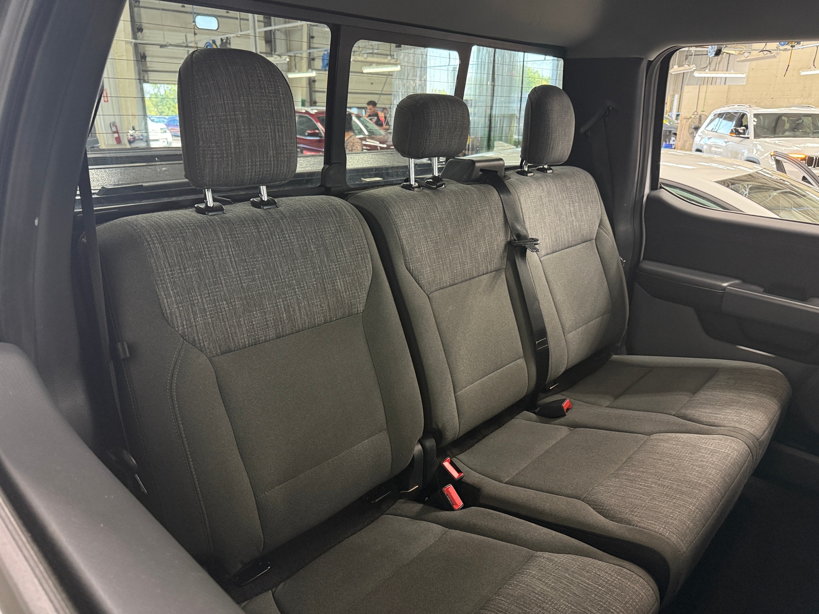 Thumbnail: 2021 Ford Econoline - 6