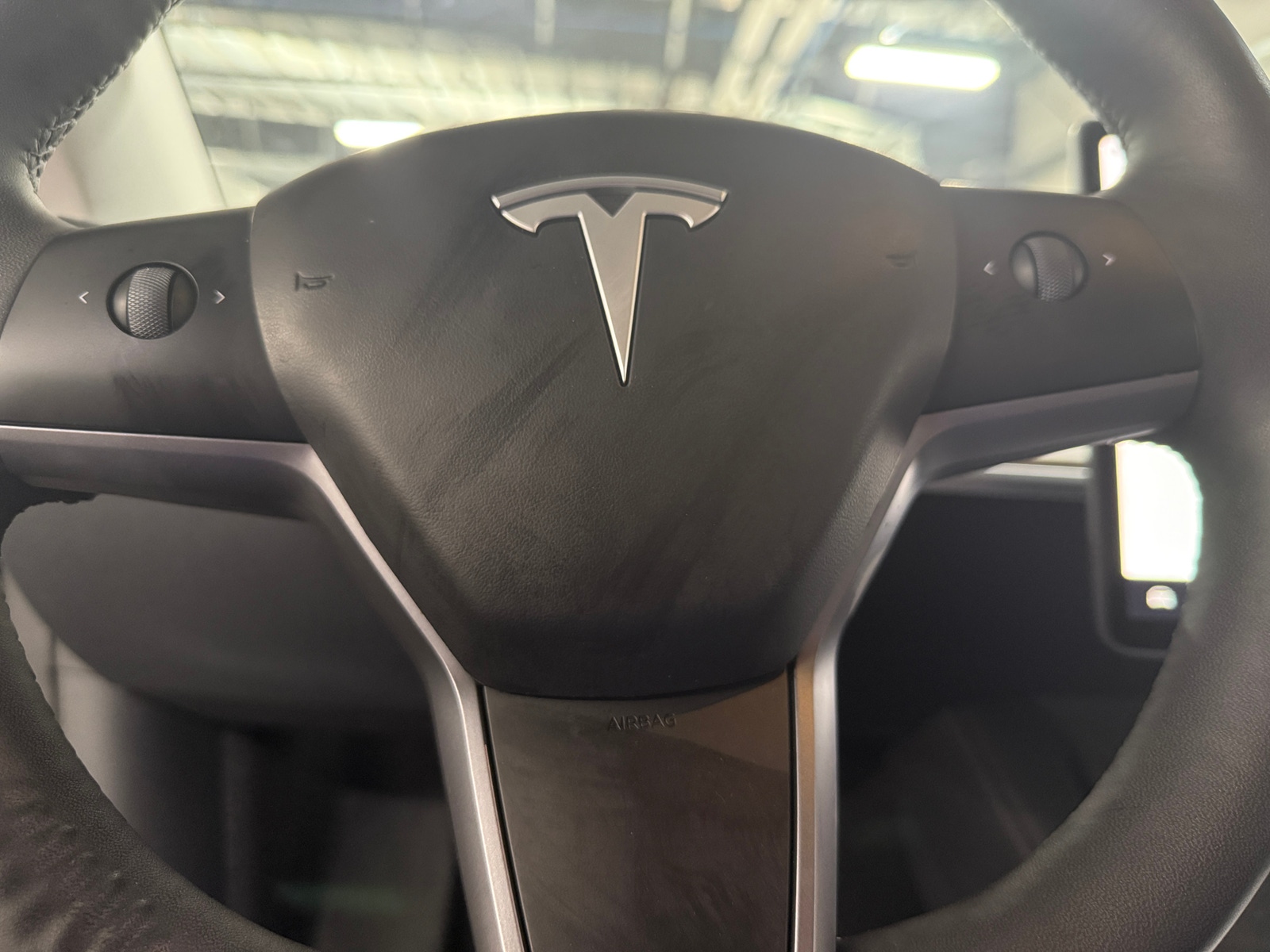 Thumbnail: 2023 Tesla Model Y - 4