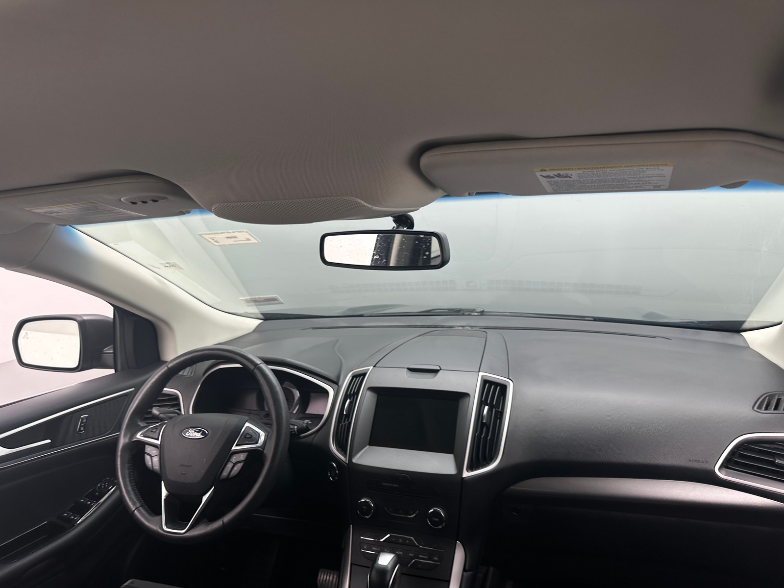 Thumbnail: 2017 Ford Edge - 2