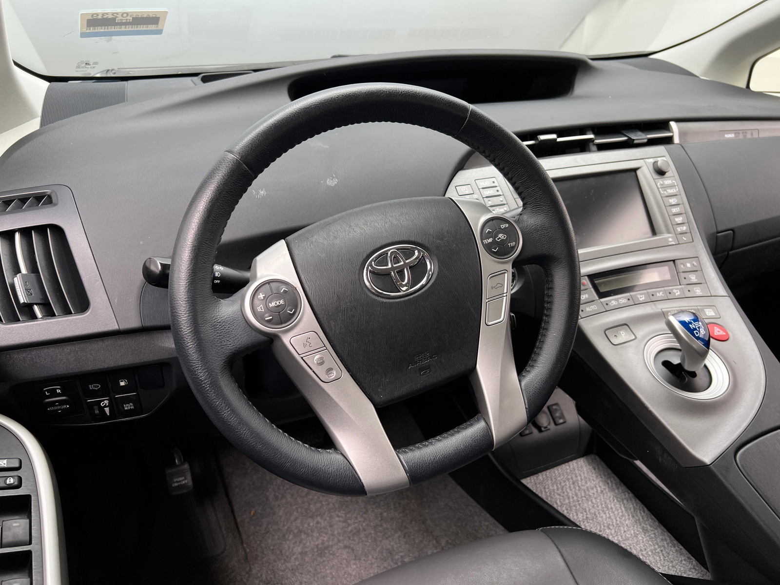 Thumbnail: 2014 Toyota Prius - 5