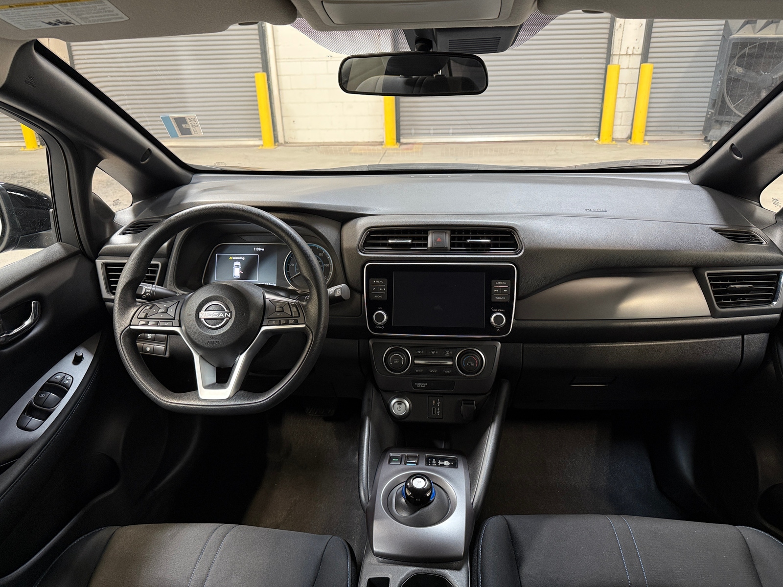 Thumbnail: 2024 Nissan Leaf - 3