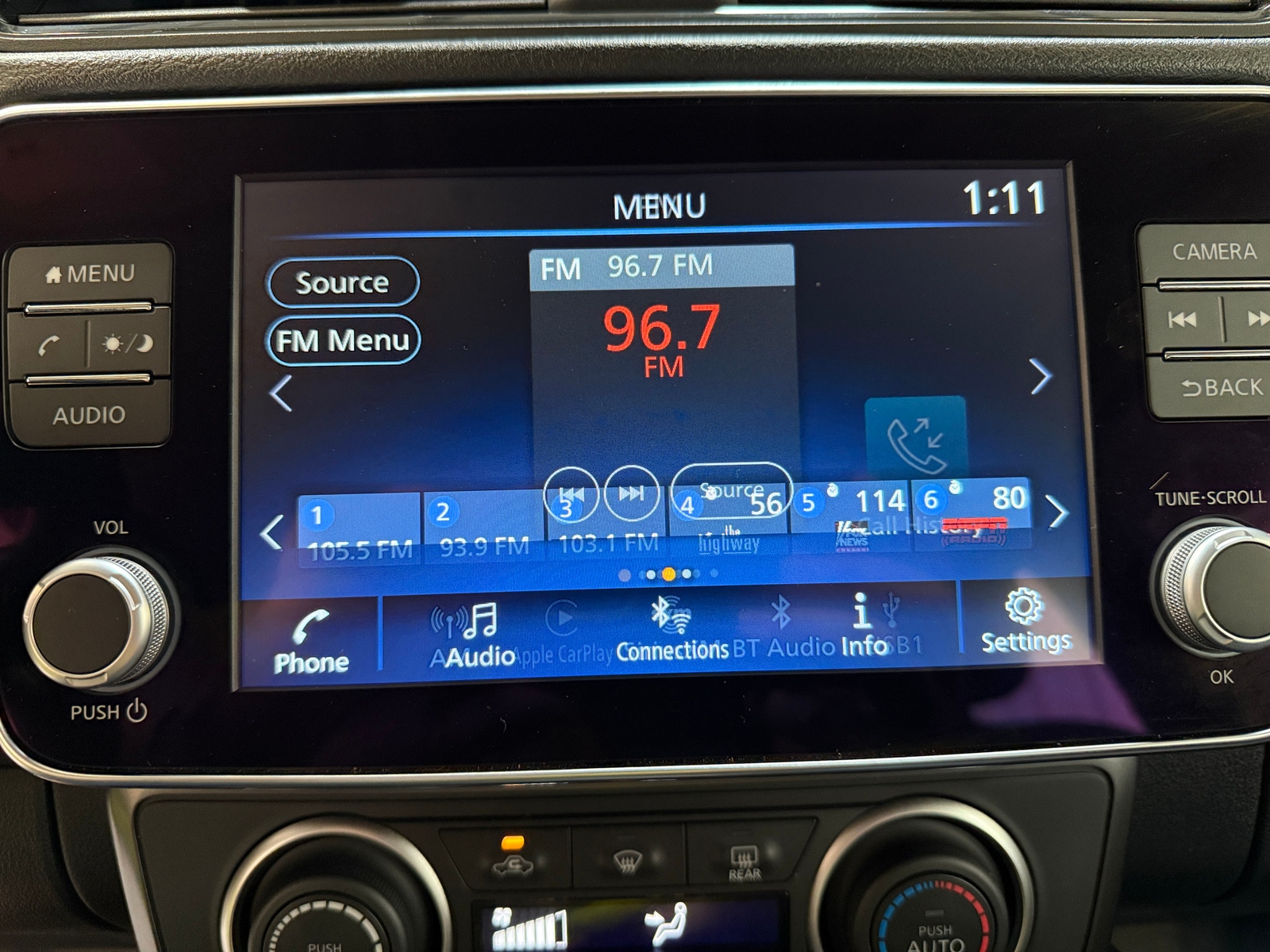 Thumbnail: 2024 Nissan Leaf - 4