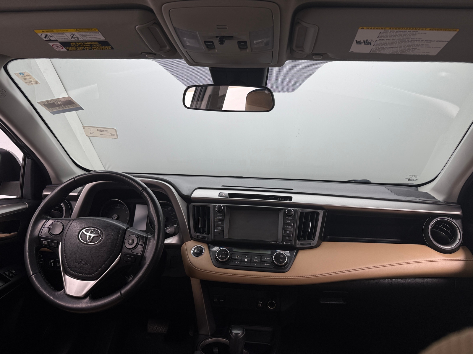 Thumbnail: 2018 Toyota RAV4 - 3