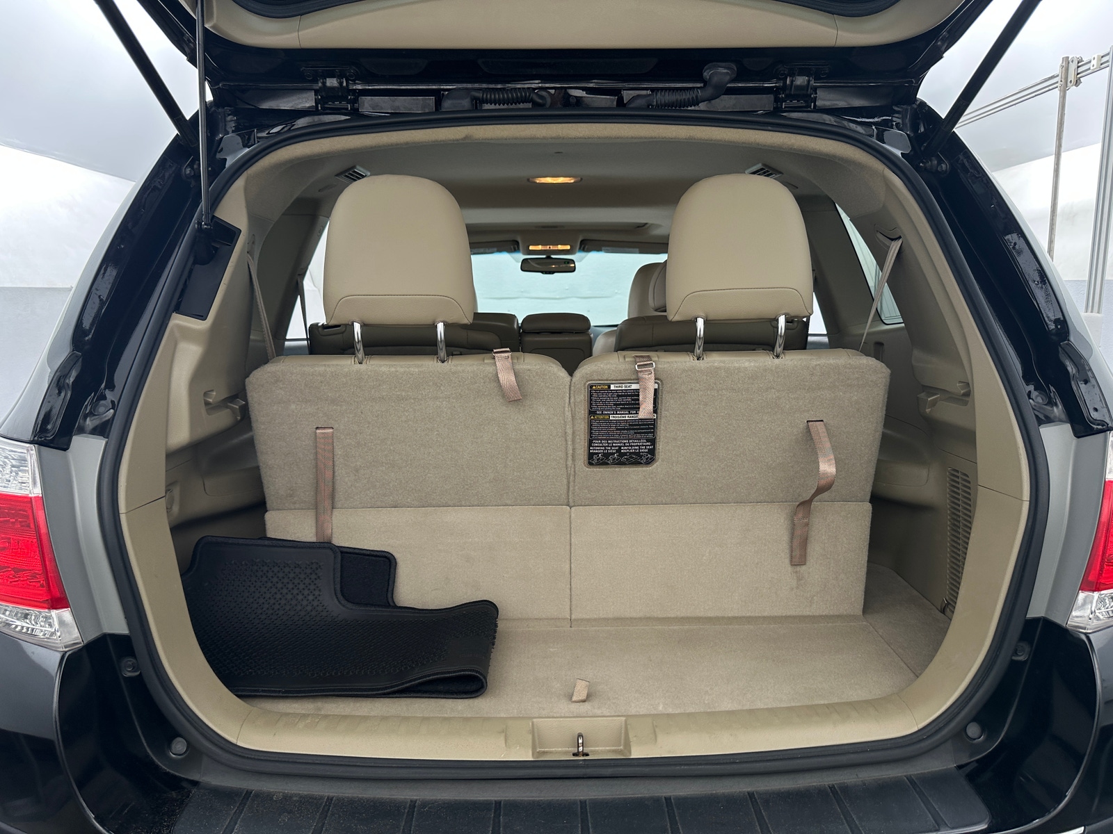 Thumbnail: 2013 Toyota Highlander - 7