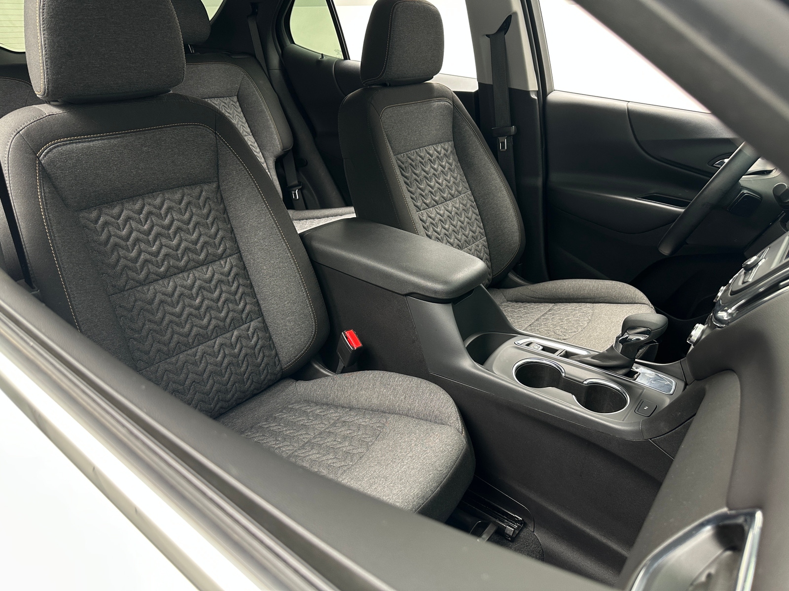 Thumbnail: 2024 Chevrolet Equinox - 2