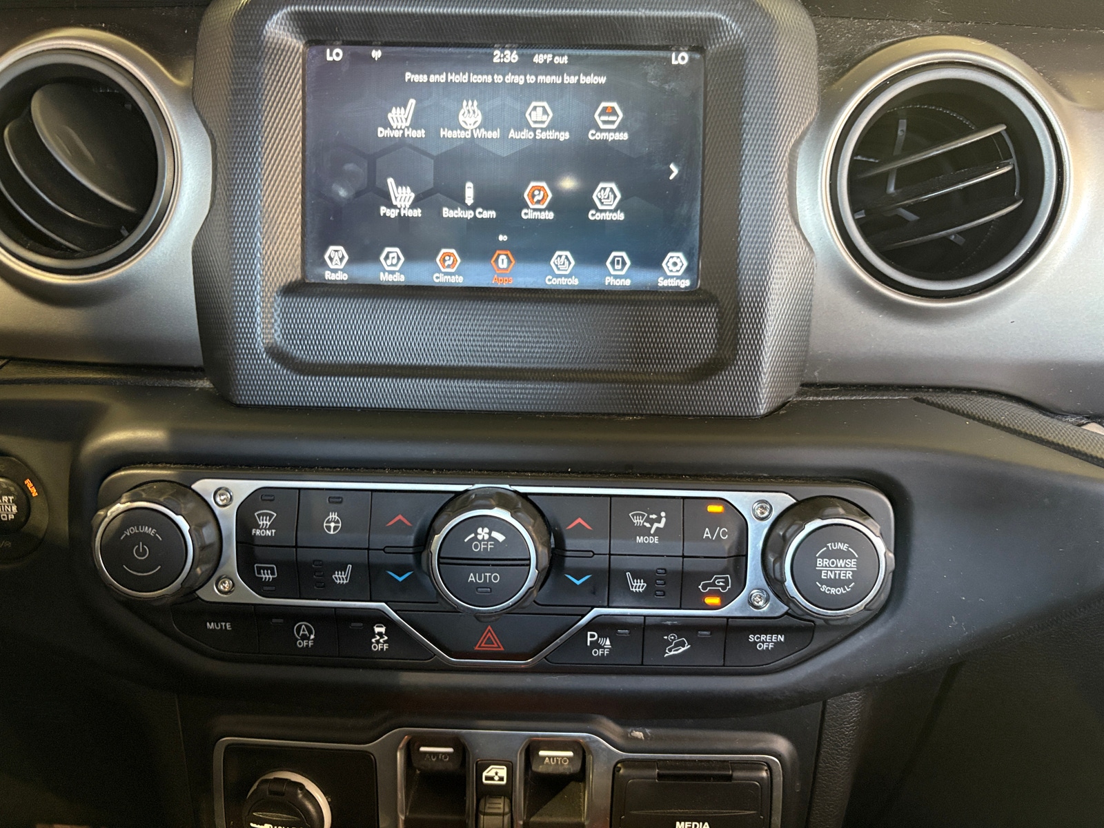 Thumbnail: 2018 Jeep Wrangler - 4
