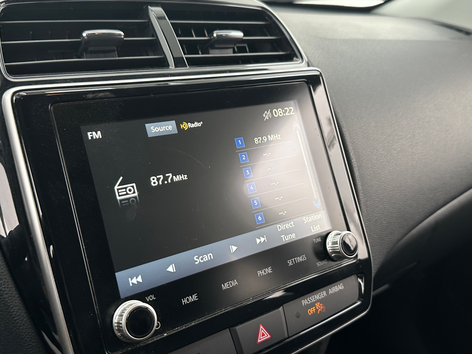 Thumbnail: 2024 Mitsubishi Outlander Sport - 3