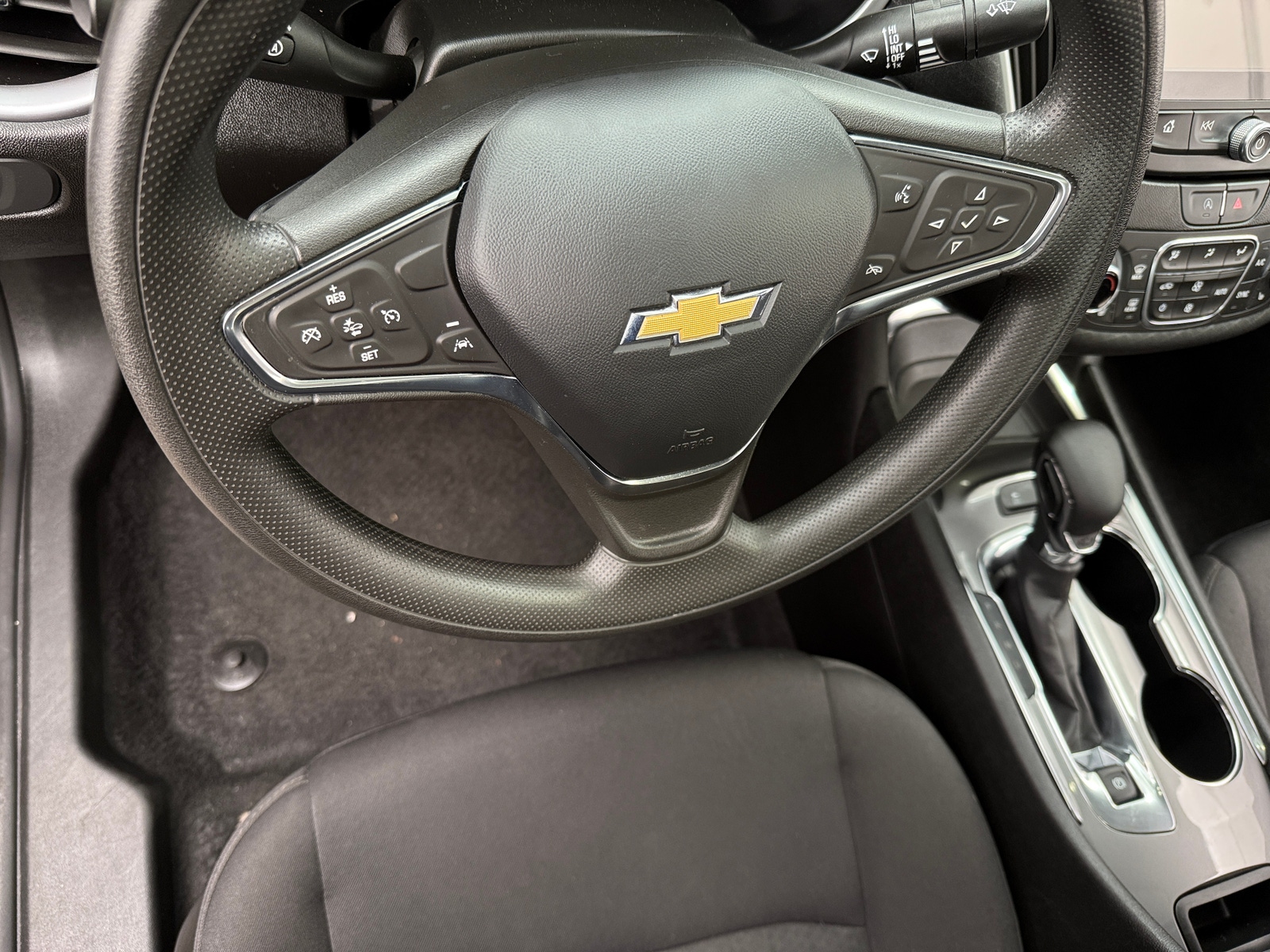 Thumbnail: 2024 Chevrolet Malibu - 5
