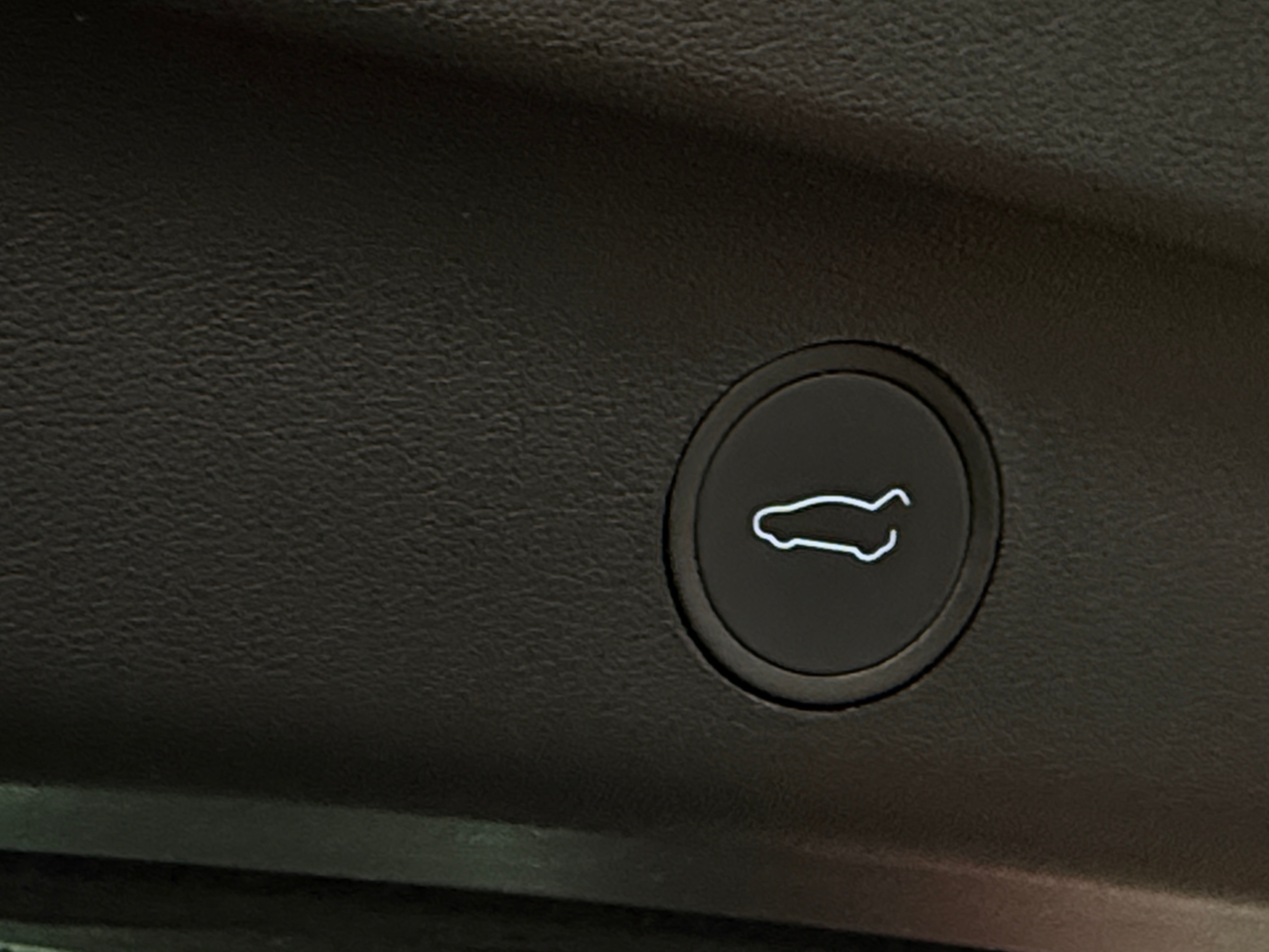 Used 2023 Tesla Model Y Long Range with VIN 7SAYGDEE0PA071933 for sale in Auburn, WA