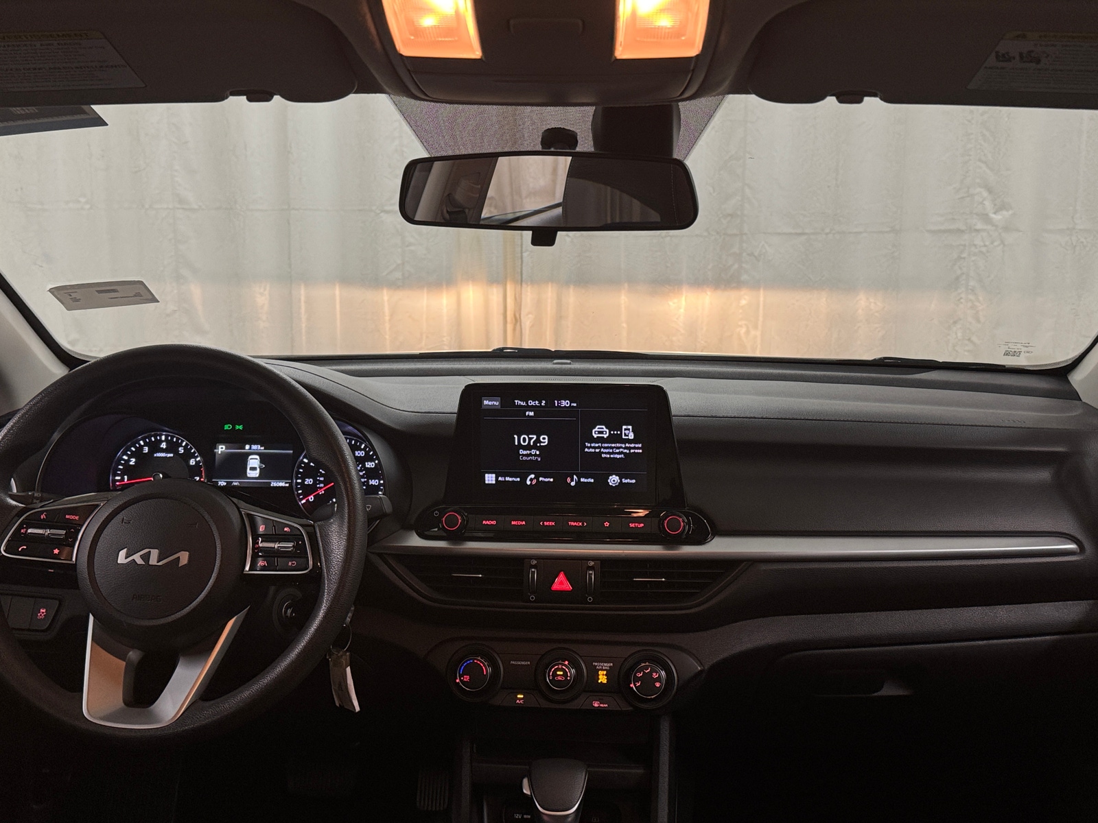 Thumbnail: 2024 Kia Forte - 3