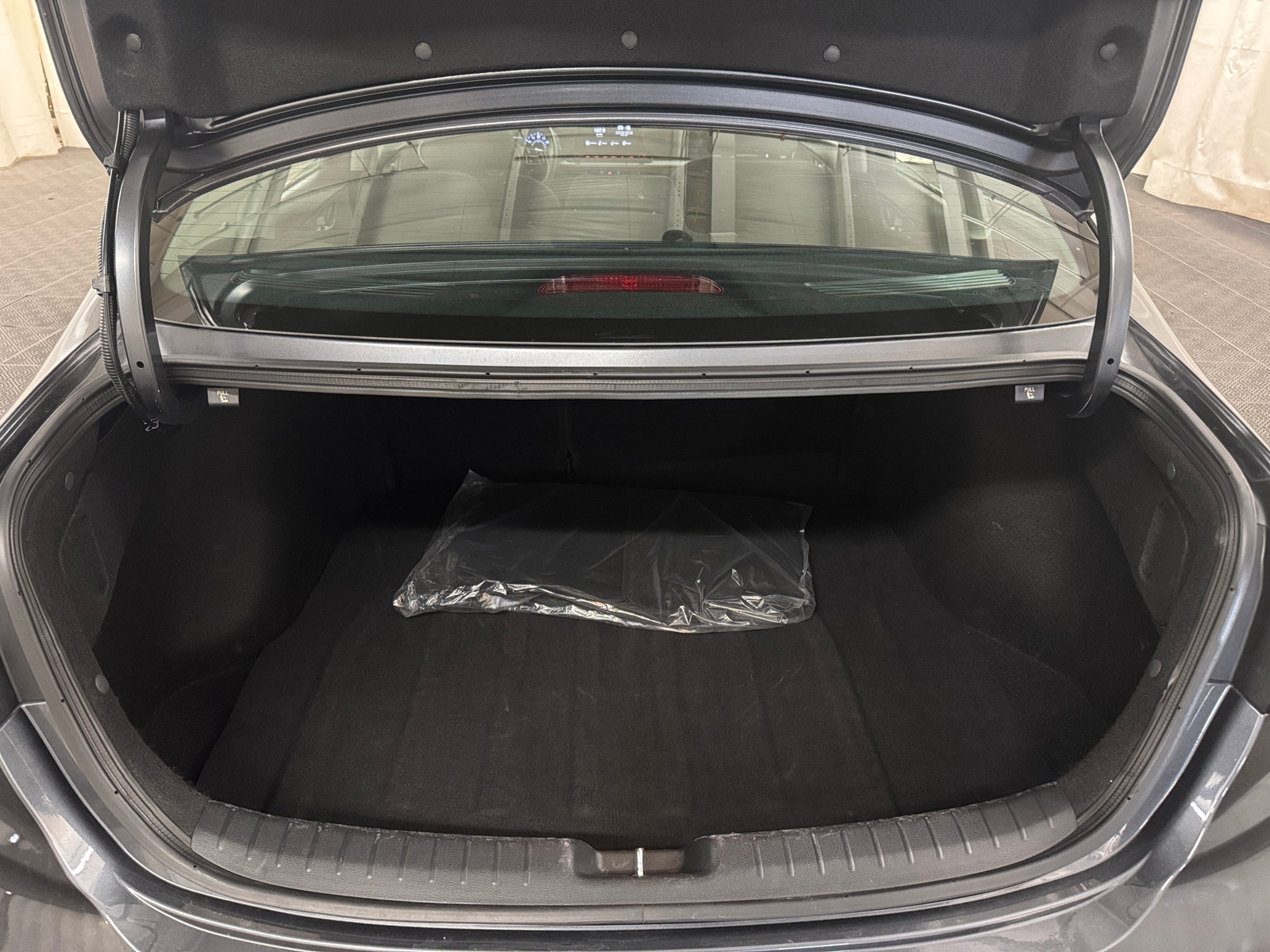 Thumbnail: 2024 Kia Forte - 7