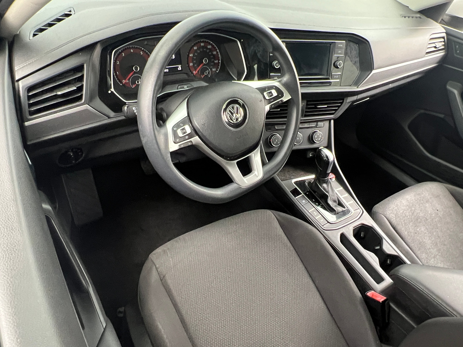 Thumbnail: 2019 Volkswagen Jetta - 3