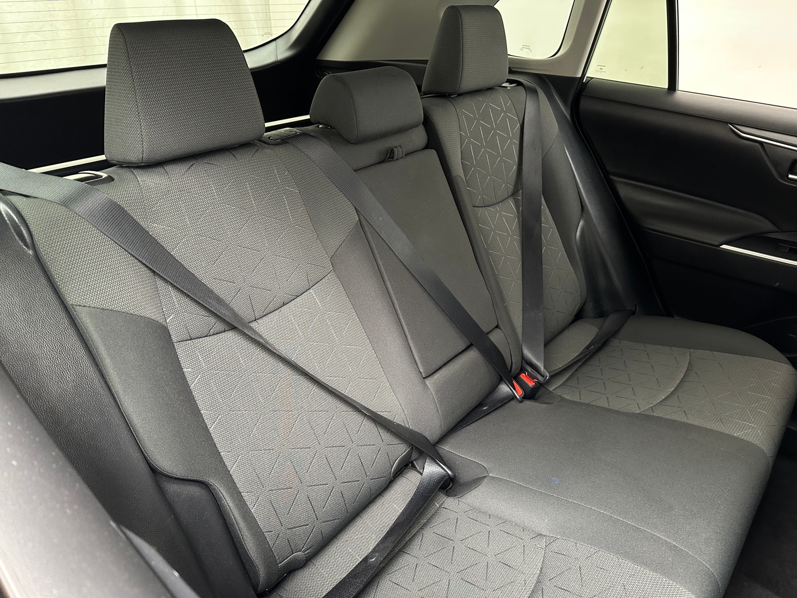 Thumbnail: 2022 Toyota RAV4 - 6
