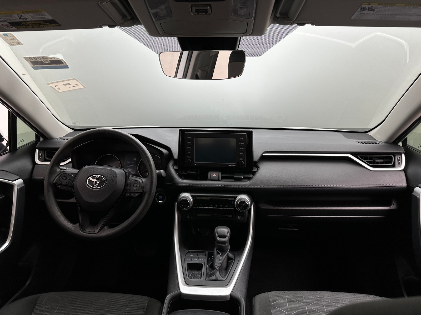 Thumbnail: 2022 Toyota RAV4 - 3