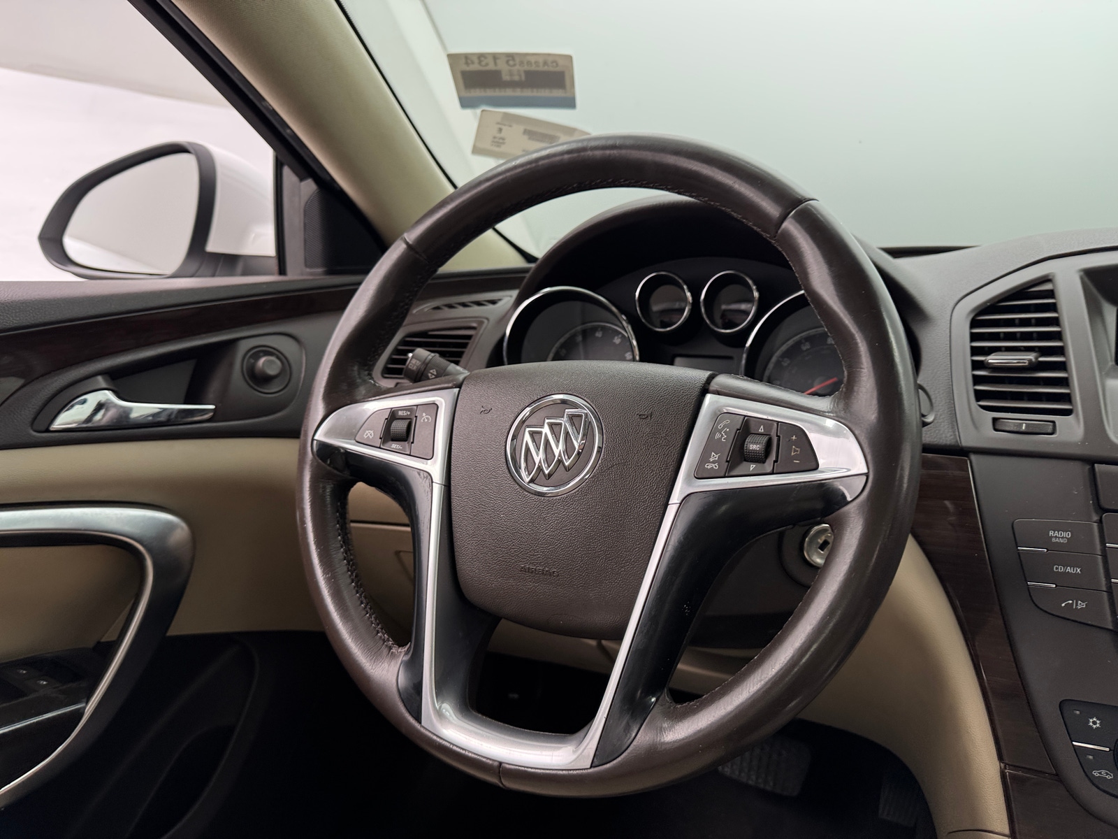 Thumbnail: 2011 Buick Regal - 4