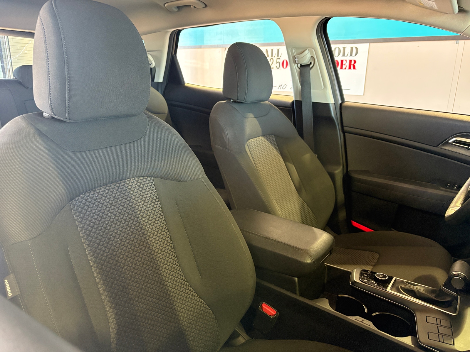 Thumbnail: 2024 Kia Sportage - 2