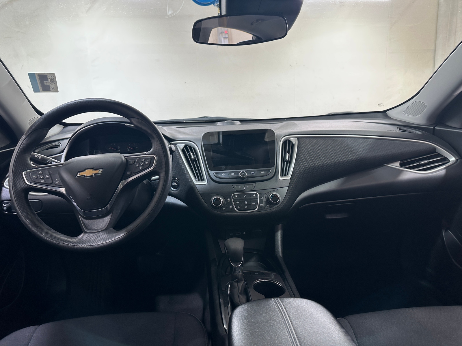 Thumbnail: 2024 Chevrolet Malibu - 3