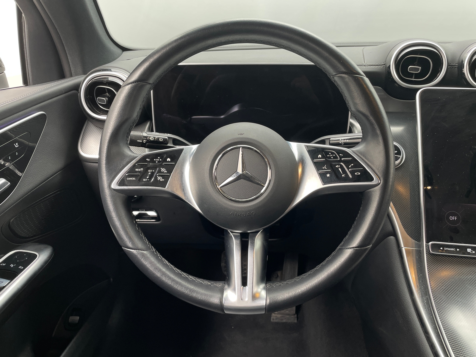 Thumbnail: 2024 Mercedes-Benz GLC - 4