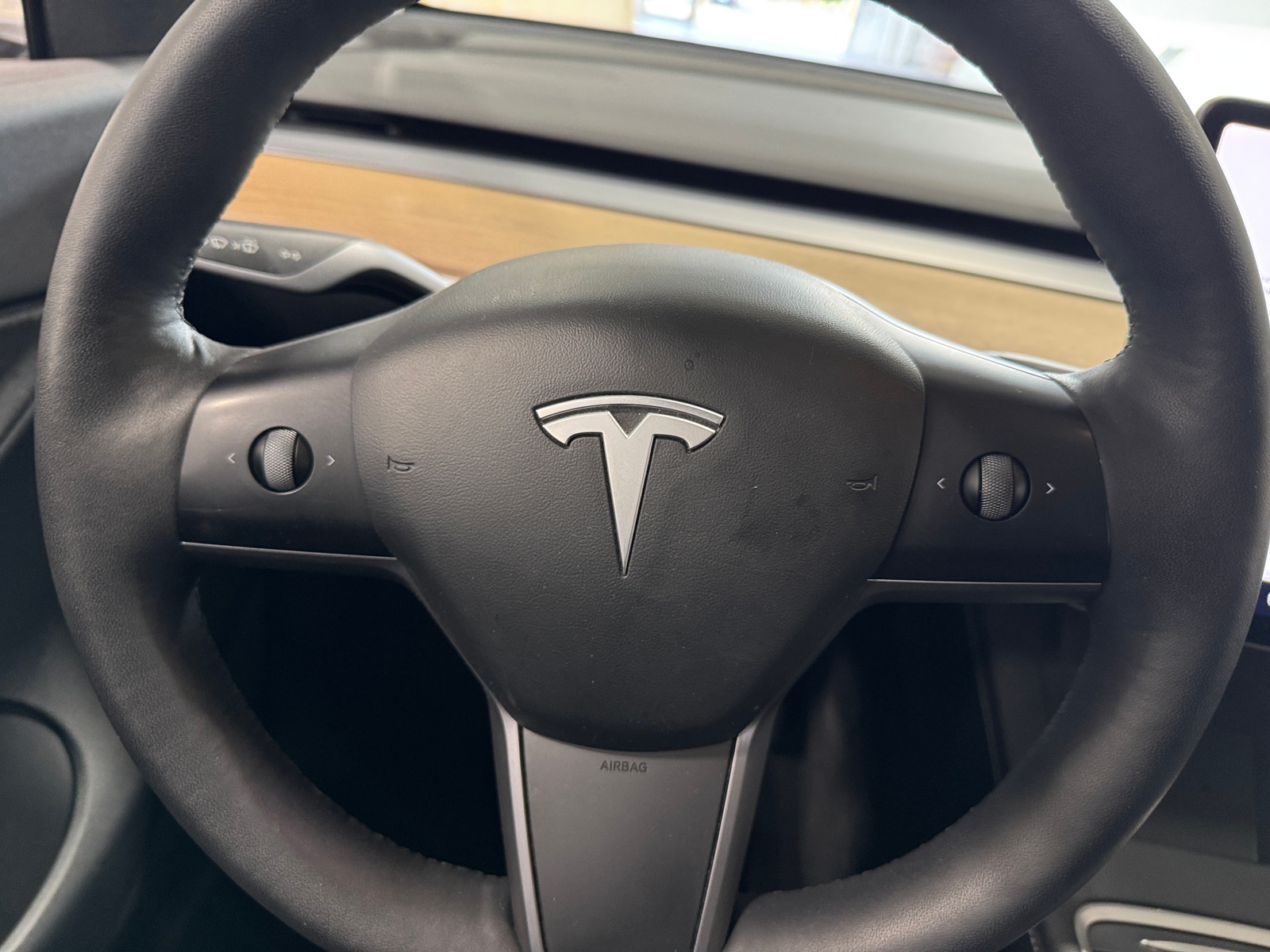 Thumbnail: 2021 Tesla Model Y - 4