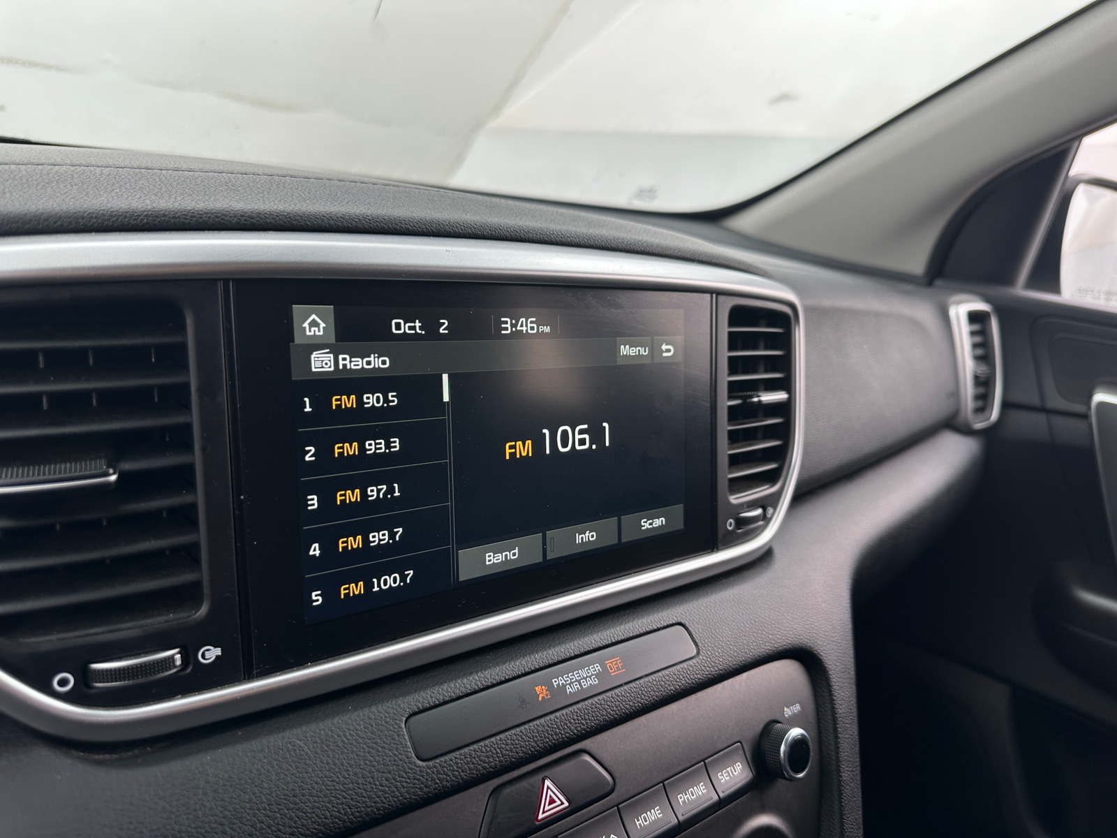 Thumbnail: 2022 Kia Sportage - 4