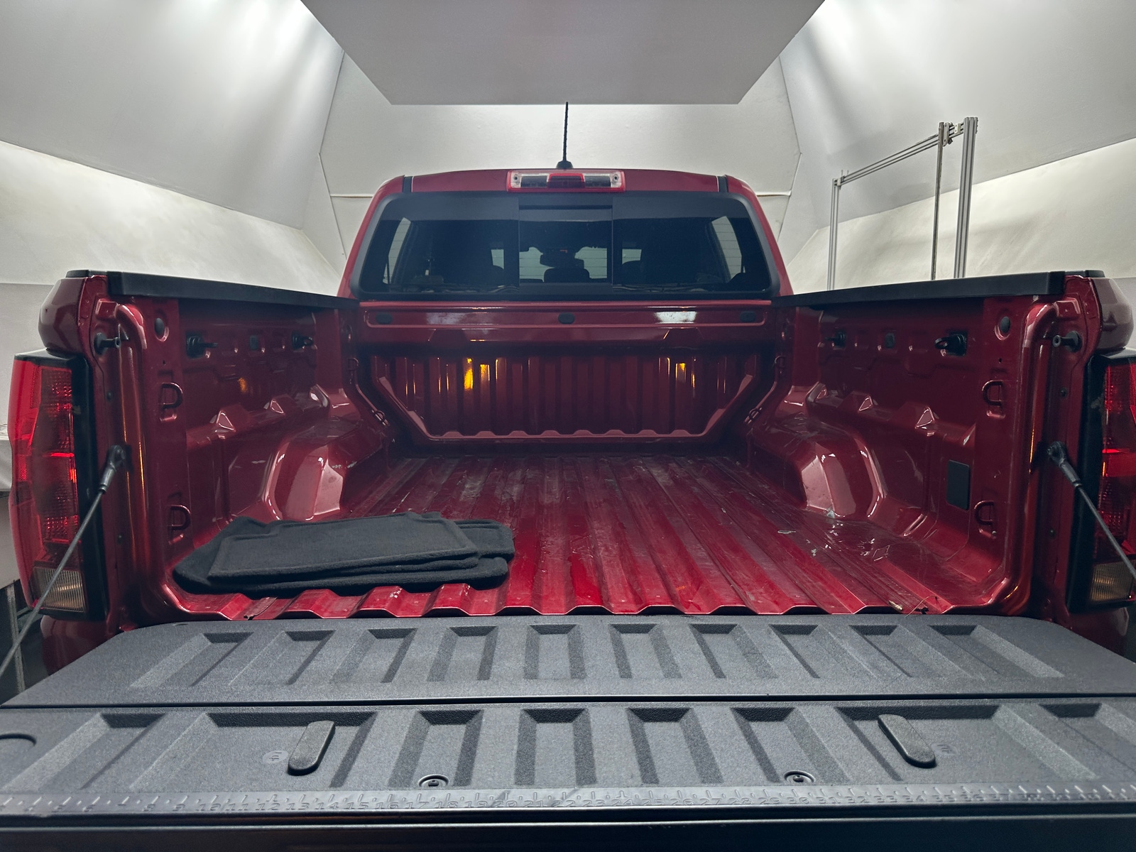 Thumbnail: 2024 Chevrolet Colorado - 7