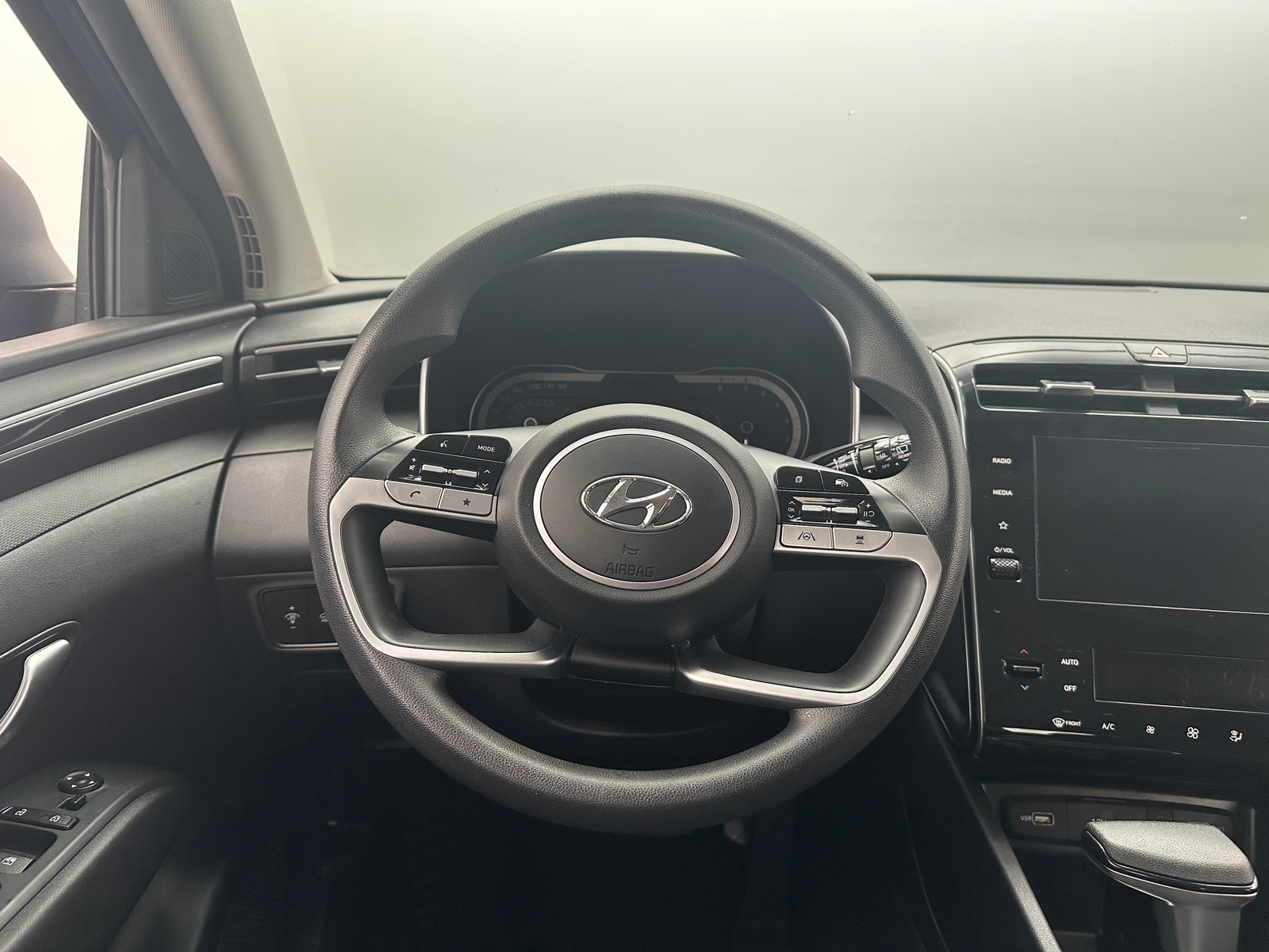 Thumbnail: 2024 Hyundai Tucson - 5