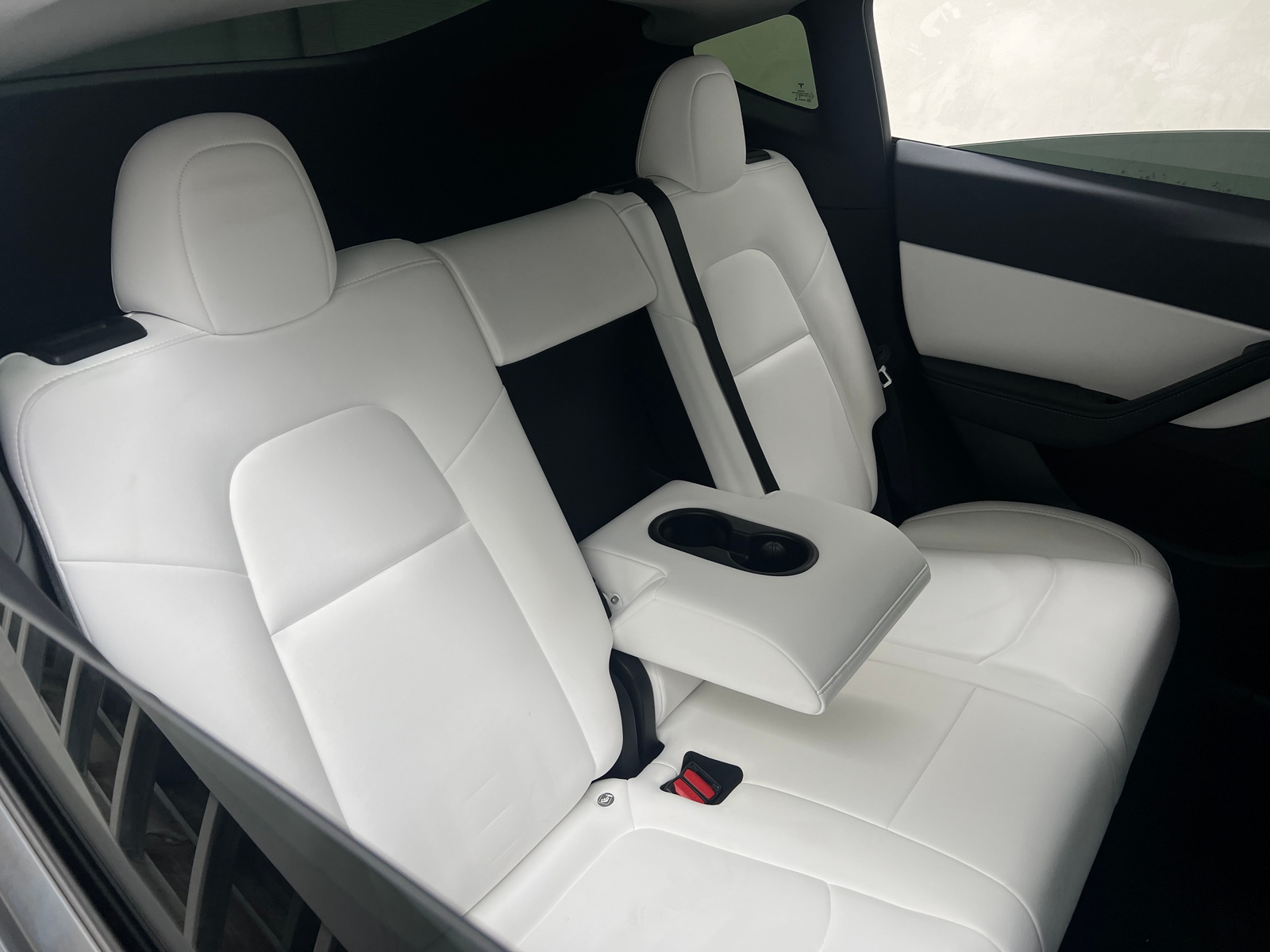 Thumbnail: 2022 Tesla Model Y - 5