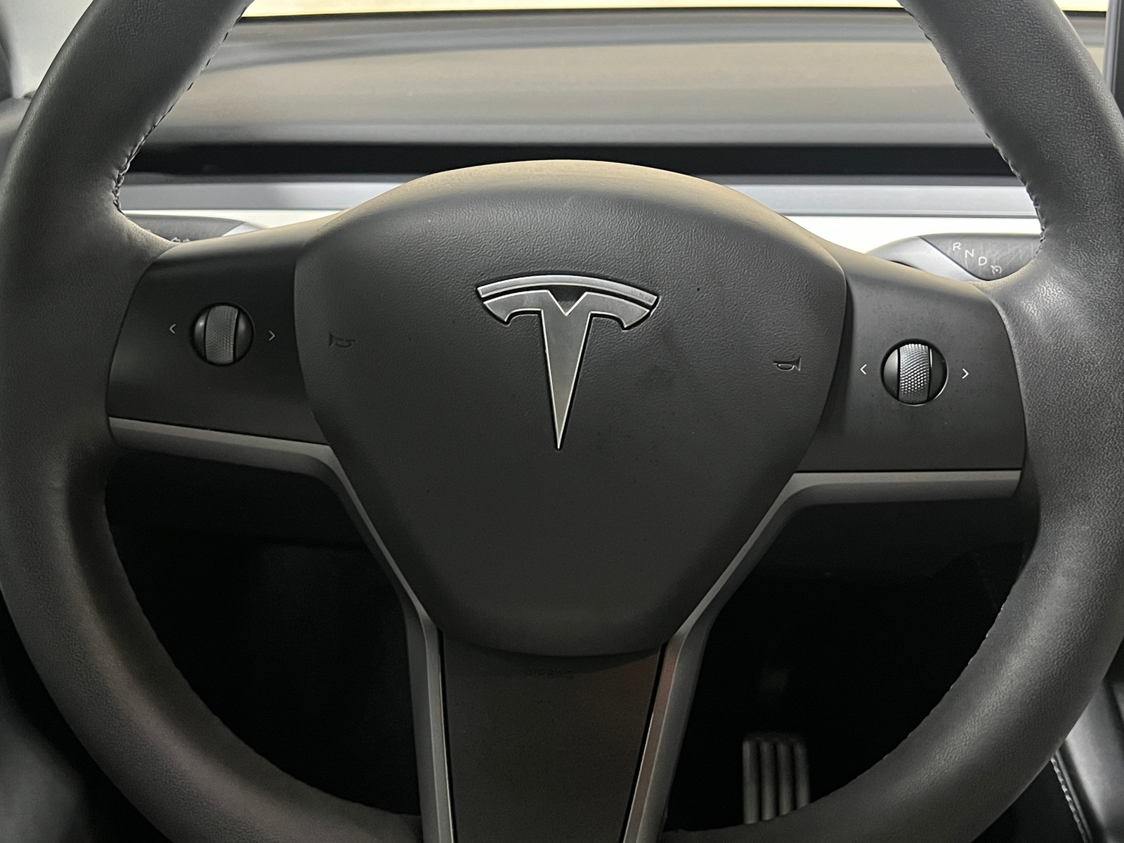 Thumbnail: 2022 Tesla Model Y - 4