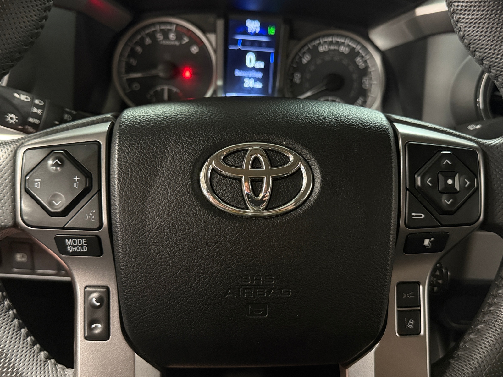 Thumbnail: 2022 Toyota Tacoma - 5