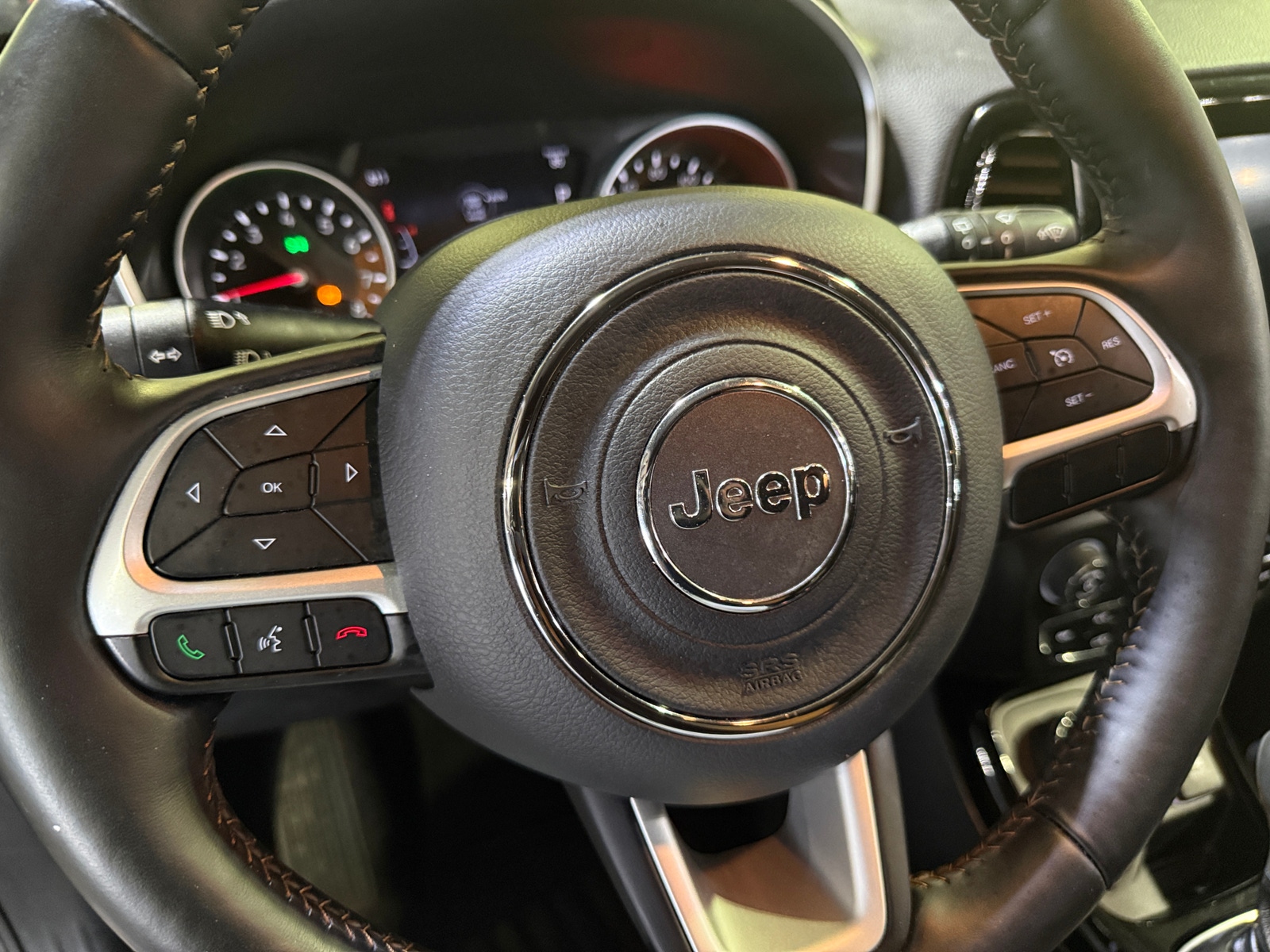 Thumbnail: 2018 Jeep Compass - 4