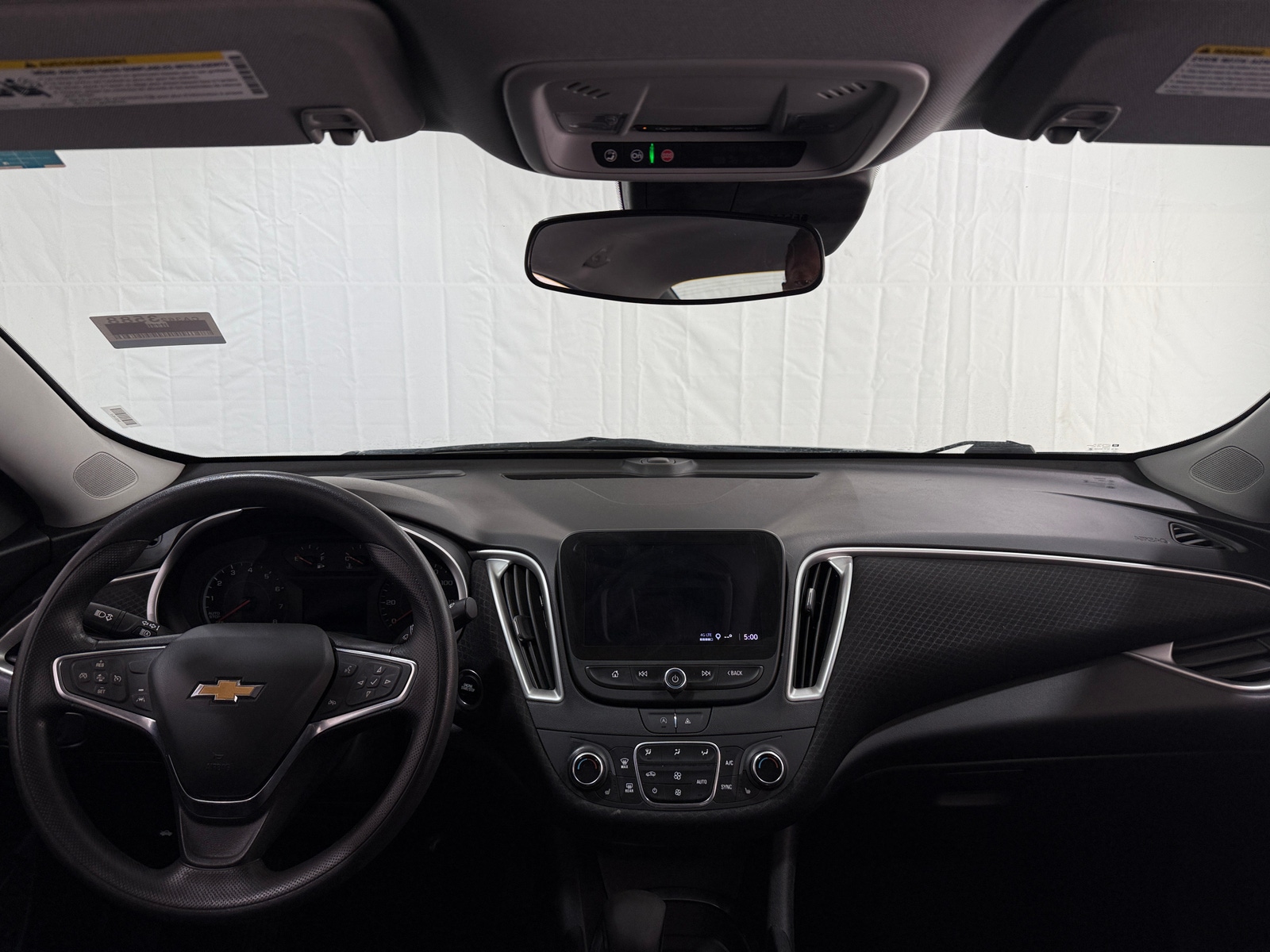 Thumbnail: 2024 Chevrolet Malibu - 3