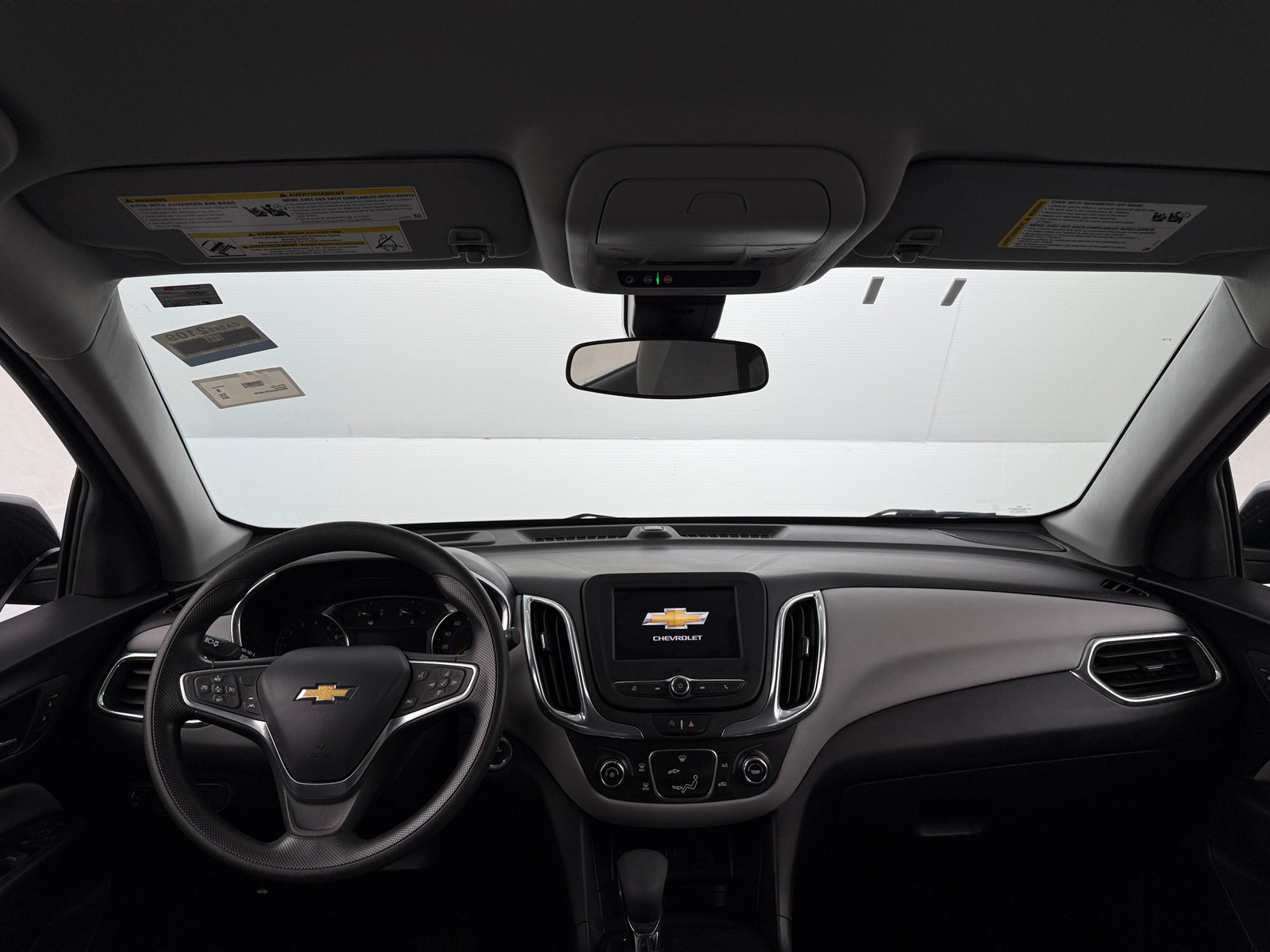 Thumbnail: 2023 Chevrolet Equinox - 3