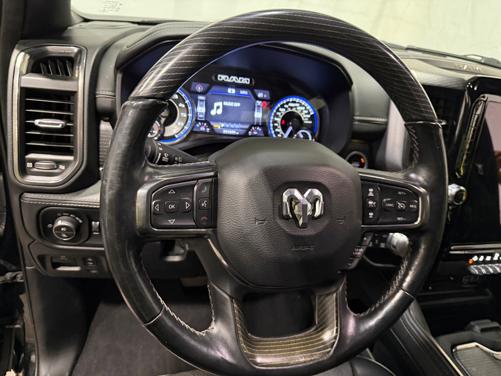 Thumbnail: 2019 RAM 1500 - 4