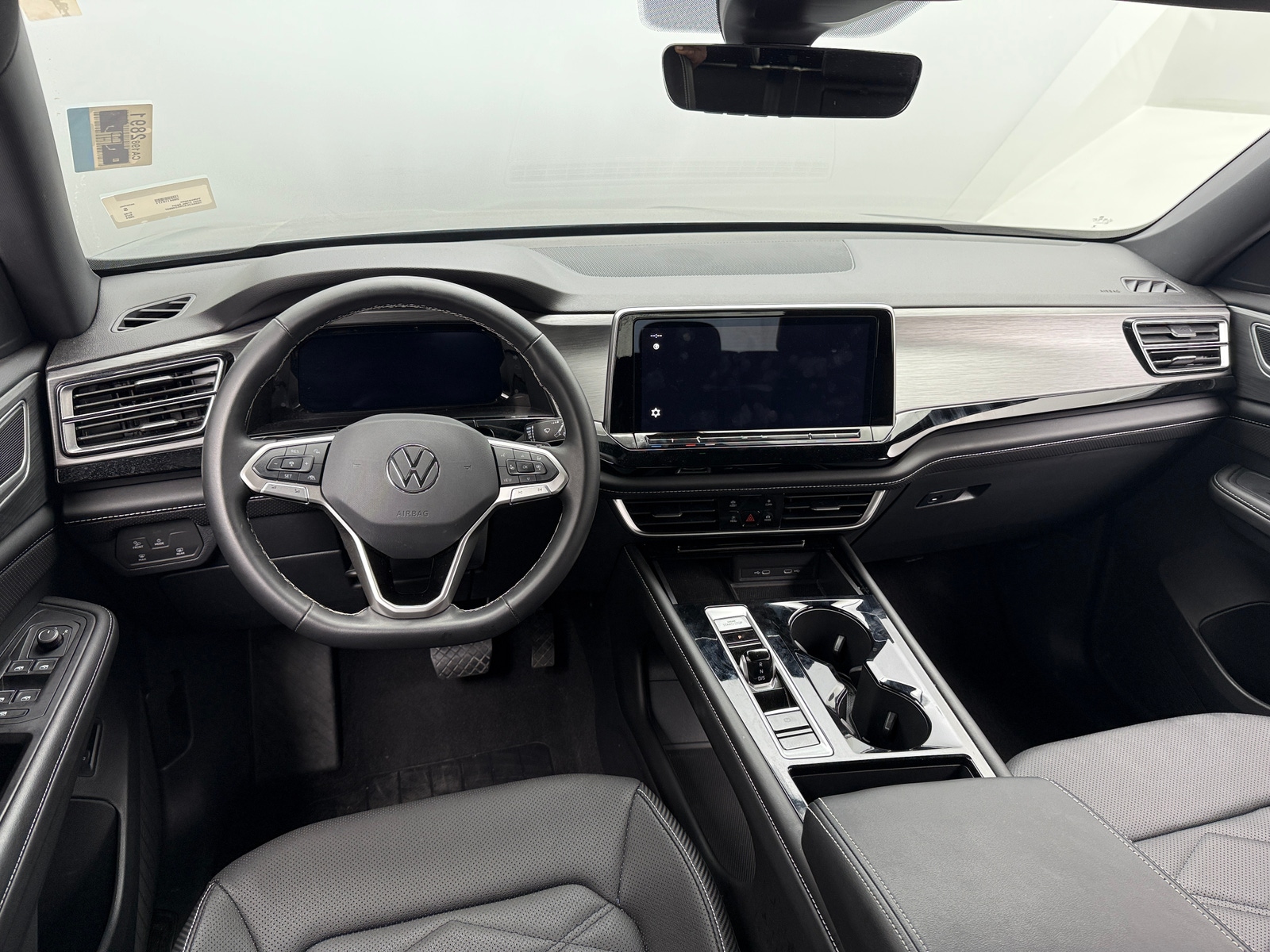 Thumbnail: 2024 Volkswagen Atlas - 2