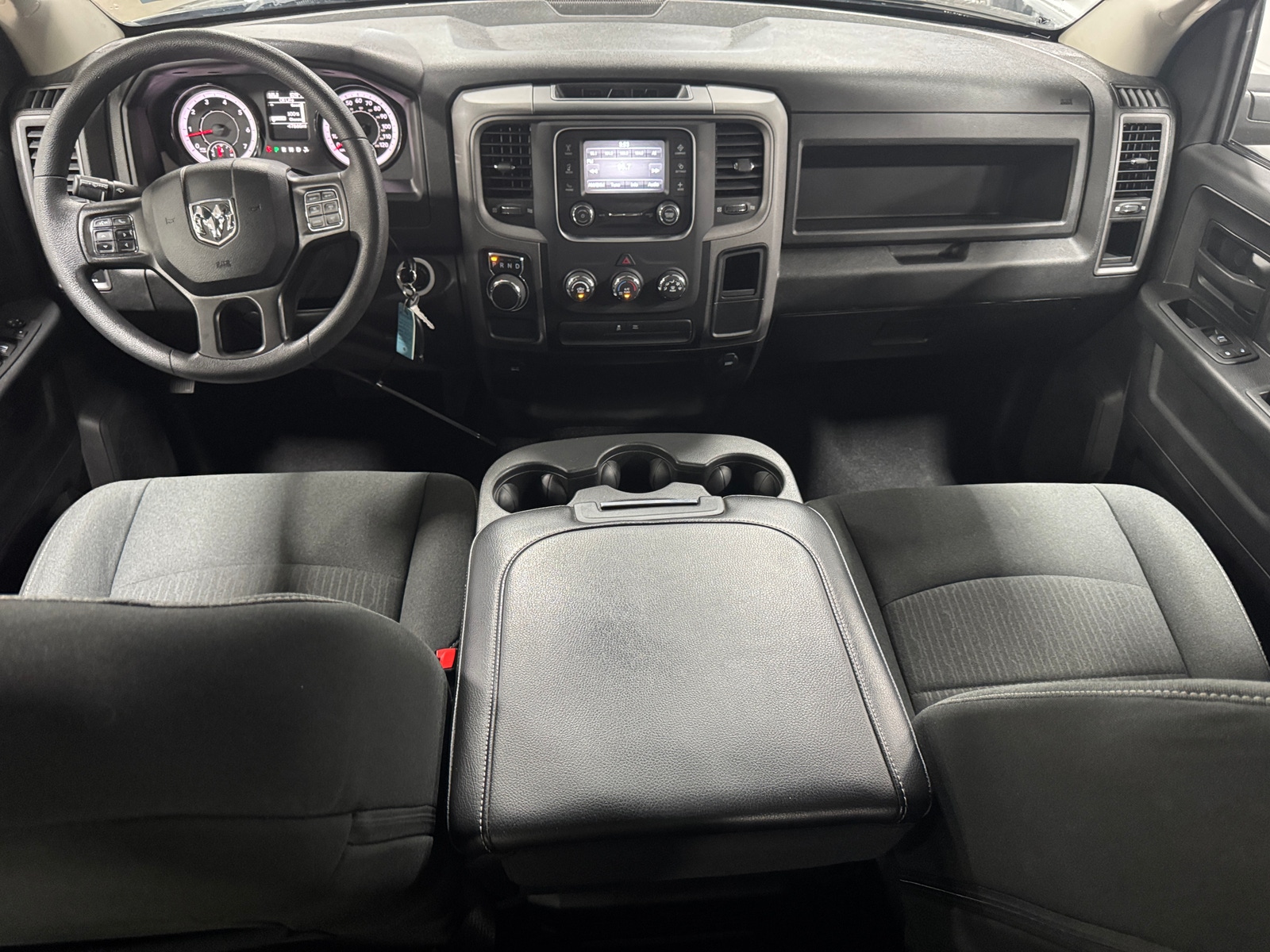 Thumbnail: 2022 RAM 1500 Classic - 3