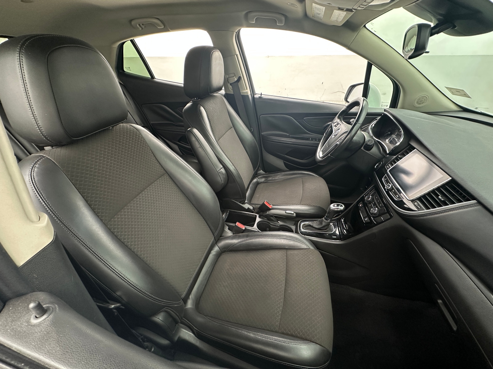 Thumbnail: 2020 Buick Encore - 2