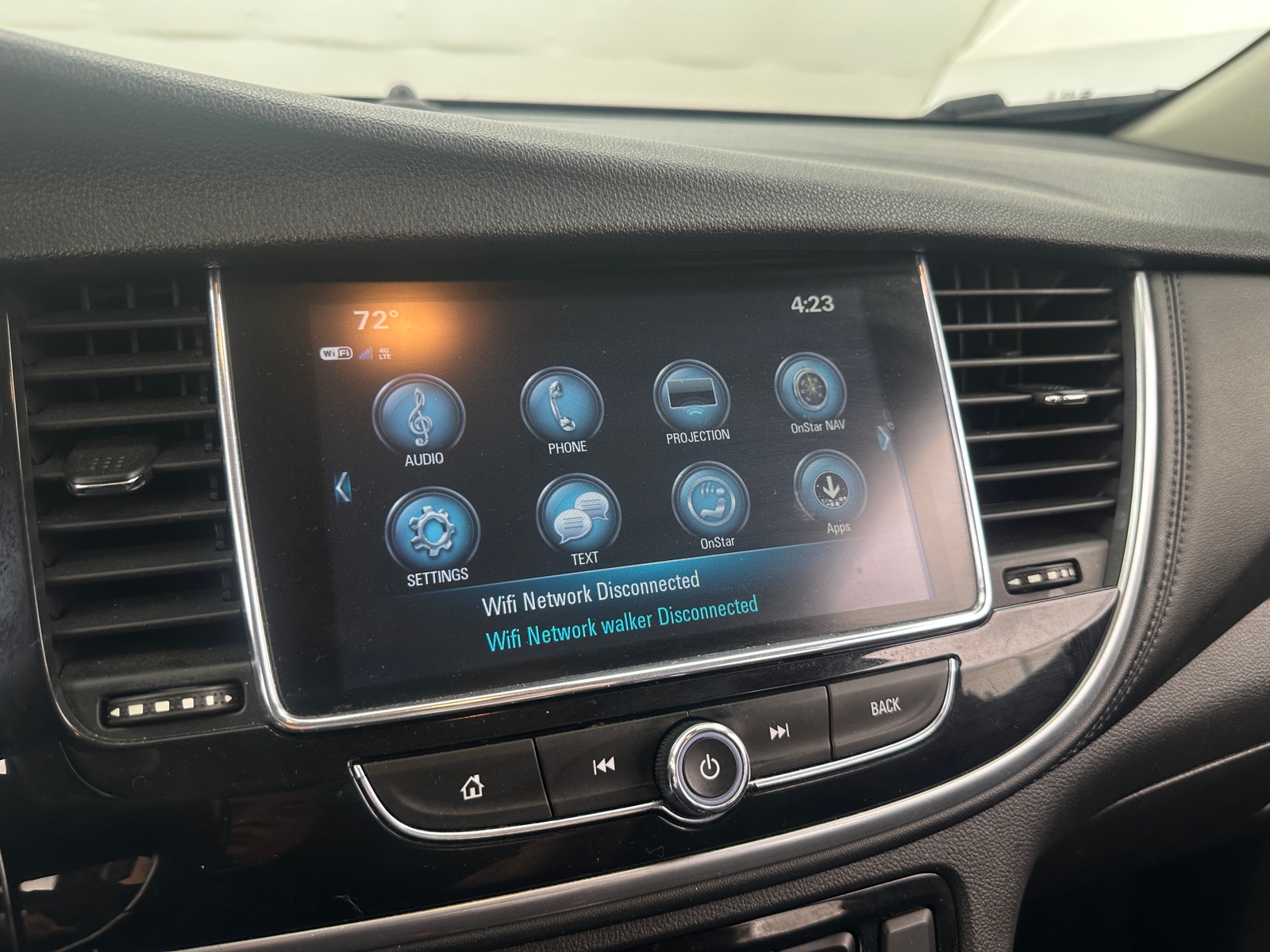 Thumbnail: 2020 Buick Encore - 4
