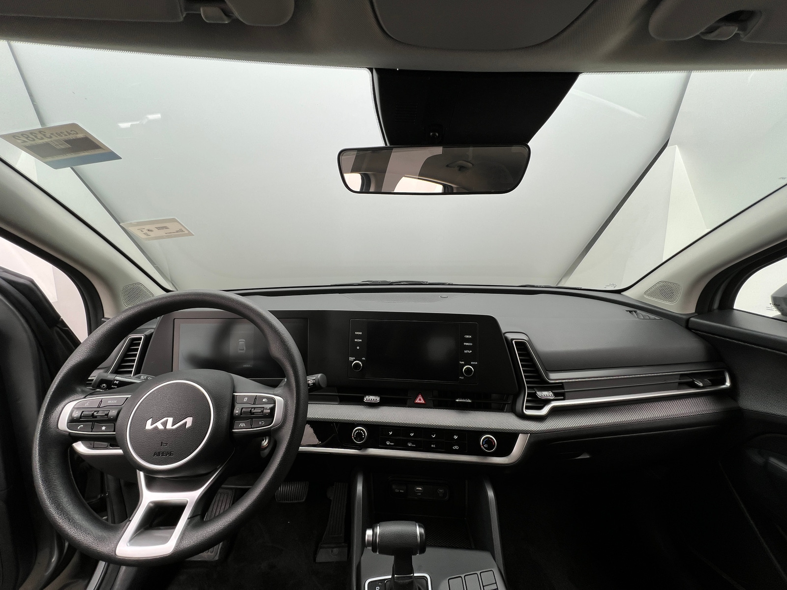 Thumbnail: 2024 Kia Sportage - 3
