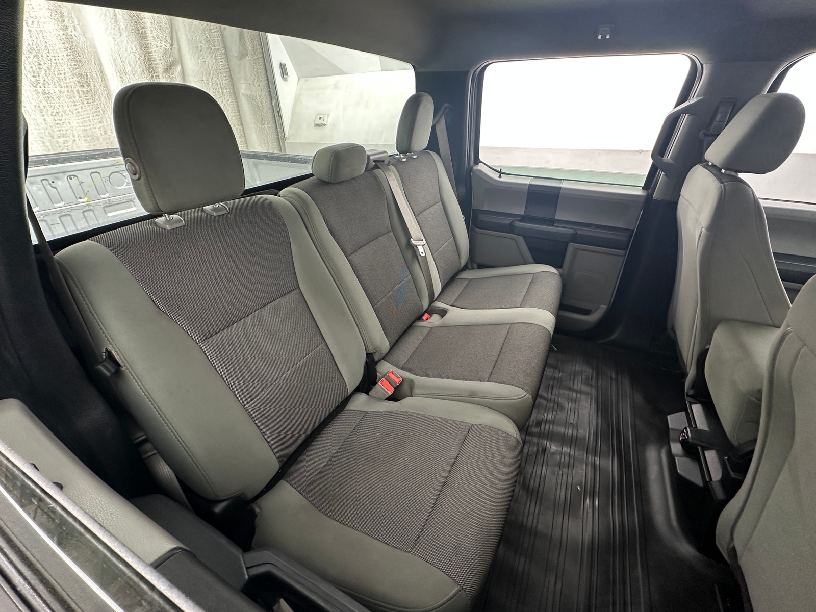 Thumbnail: 2019 Ford Econoline - 6