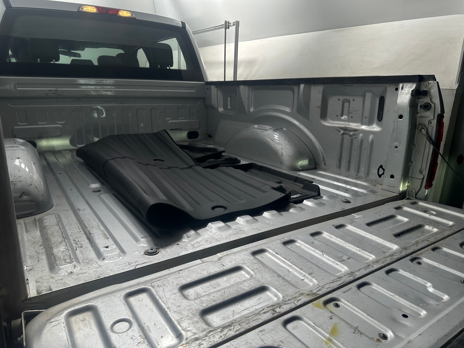Thumbnail: 2019 Ford Econoline - 7